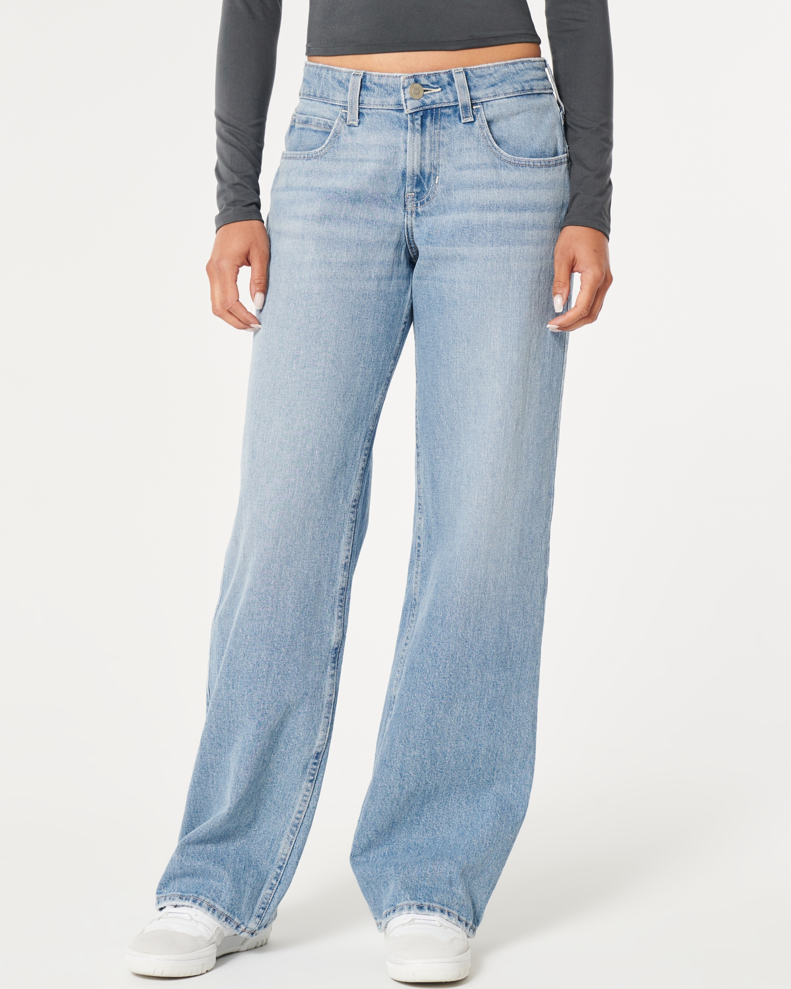 Hollister Jeans Women's Size 7 Short Low Rise Jean Jeggings. Good