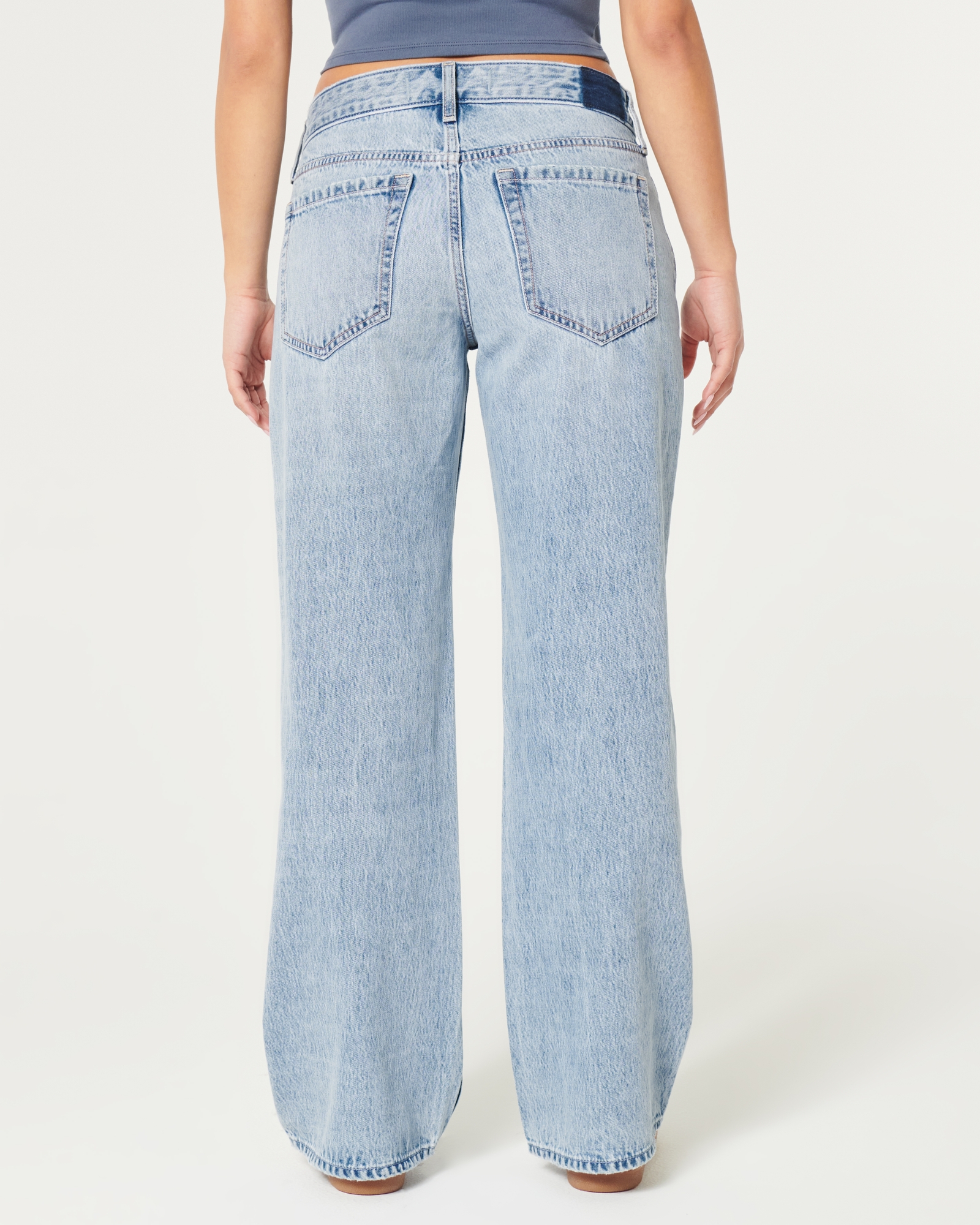 Loose Cargo Women's Jeans - Medium Wash