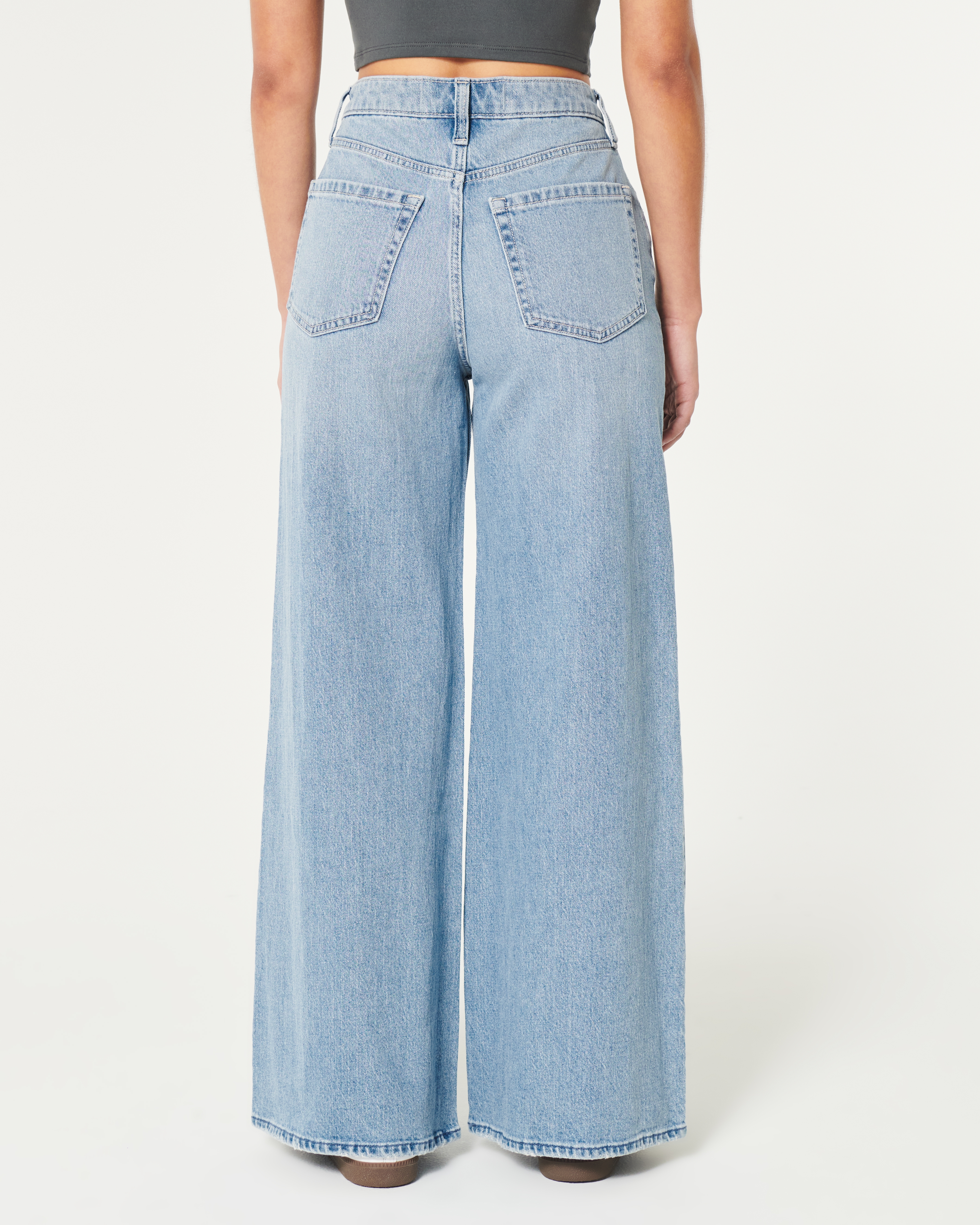 Women's Ultra High-Rise Medium Wash Wide-Leg Jeans | Women's