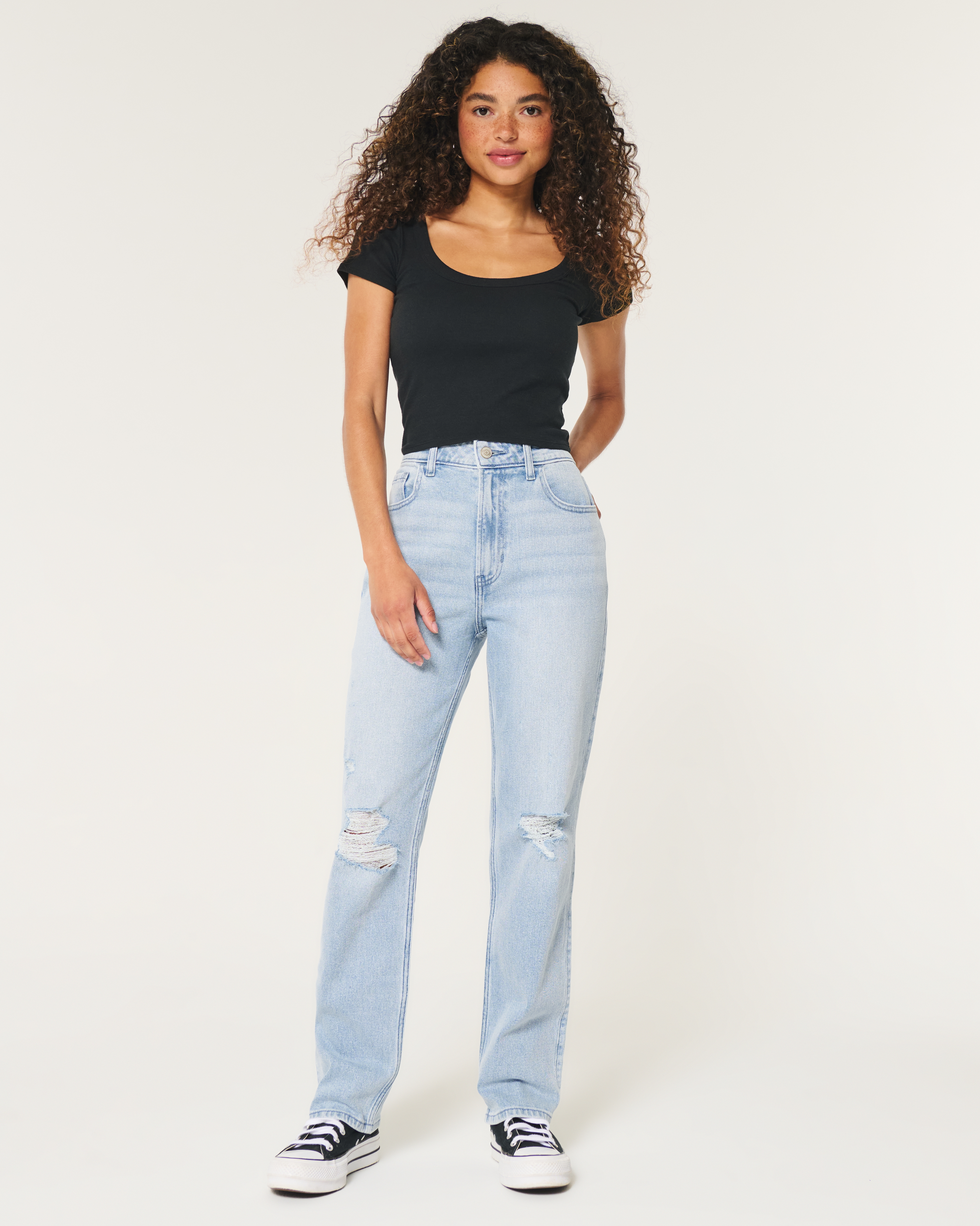 Ultra High-Rise Light Wash Ripped 90s Straight Jeans