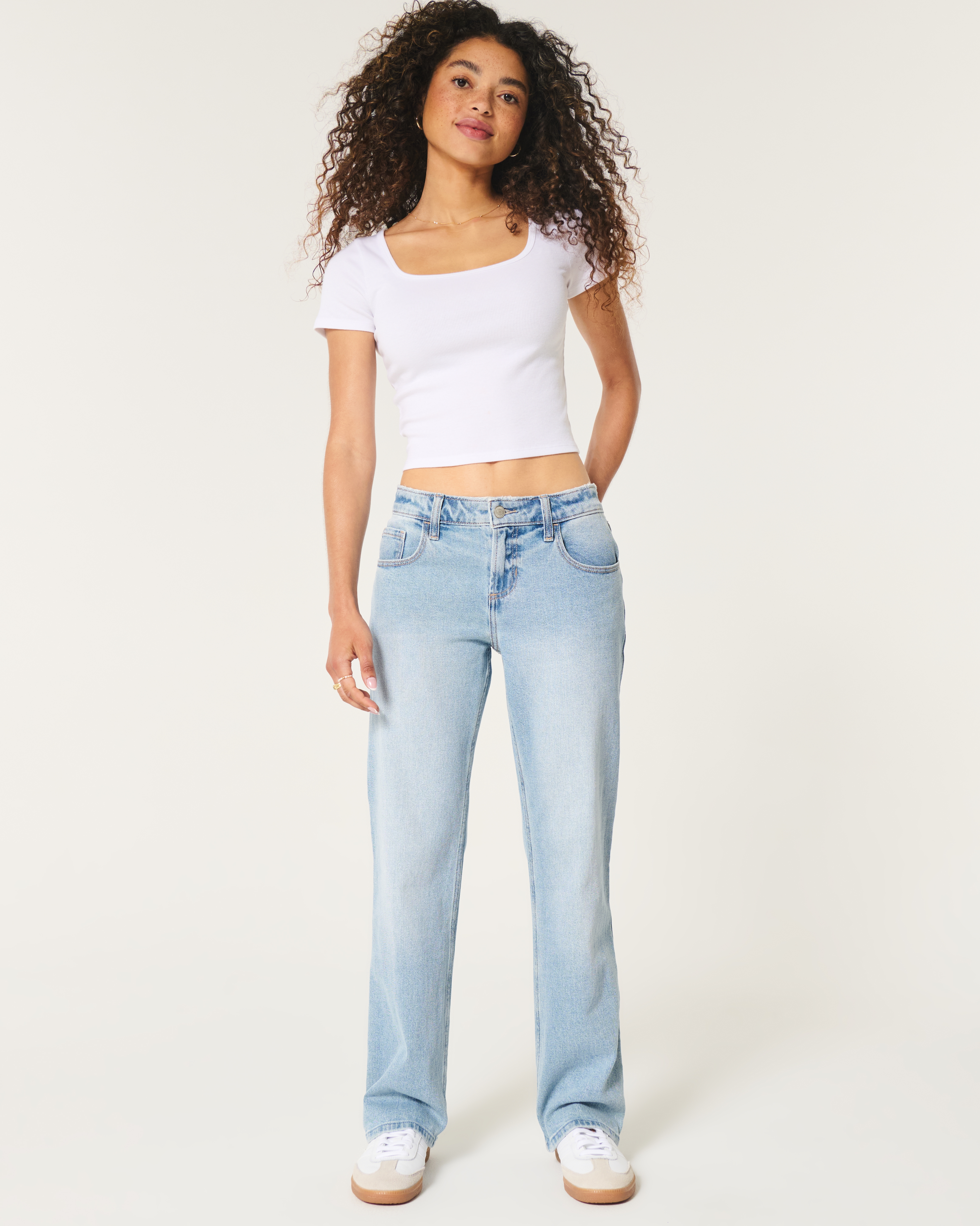 Women s Low Rise Light Wash Relaxed Straight Jeans Women s Bottoms HollisterCo