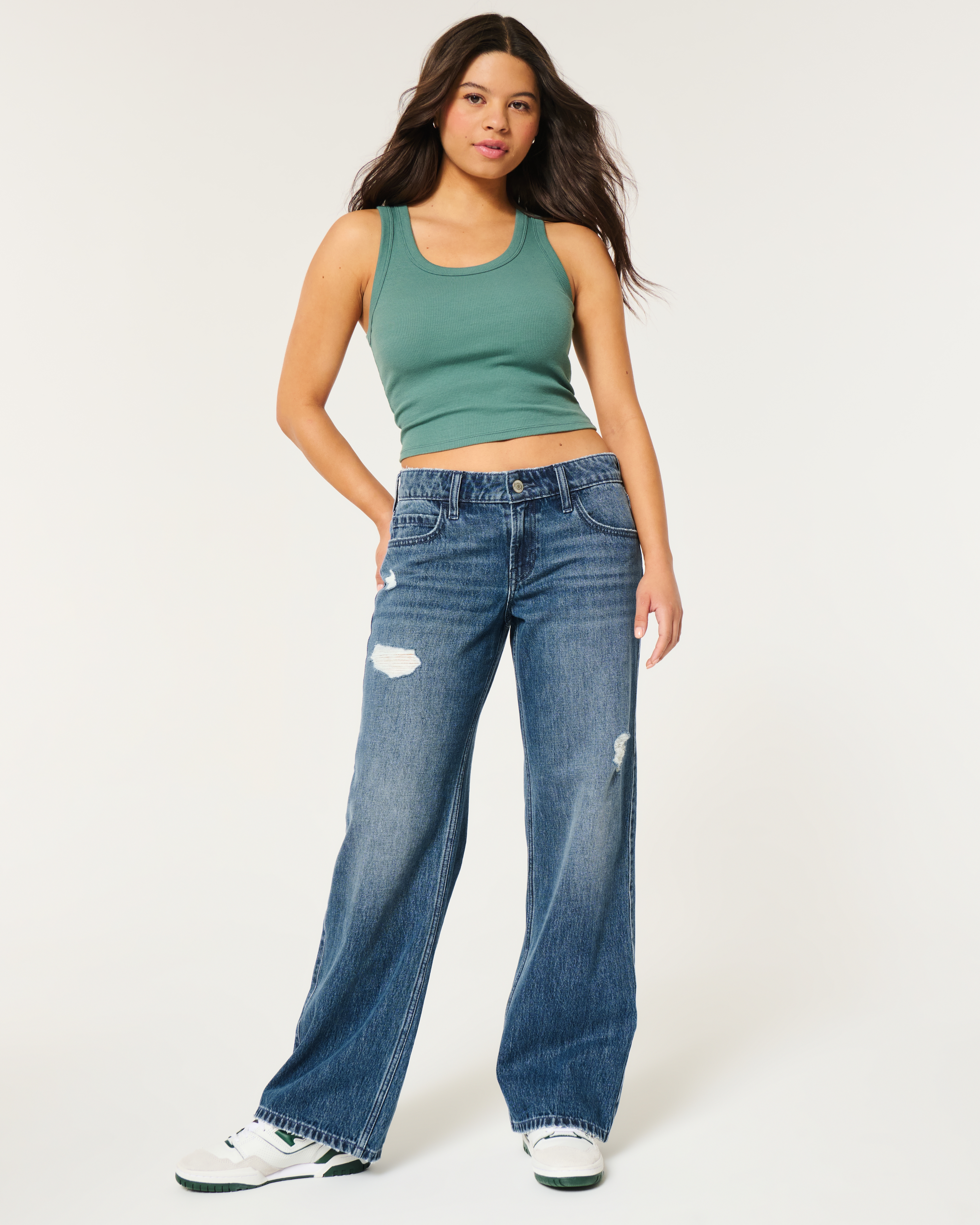 Low-Rise Ripped Dark Wash Baggy Jeans