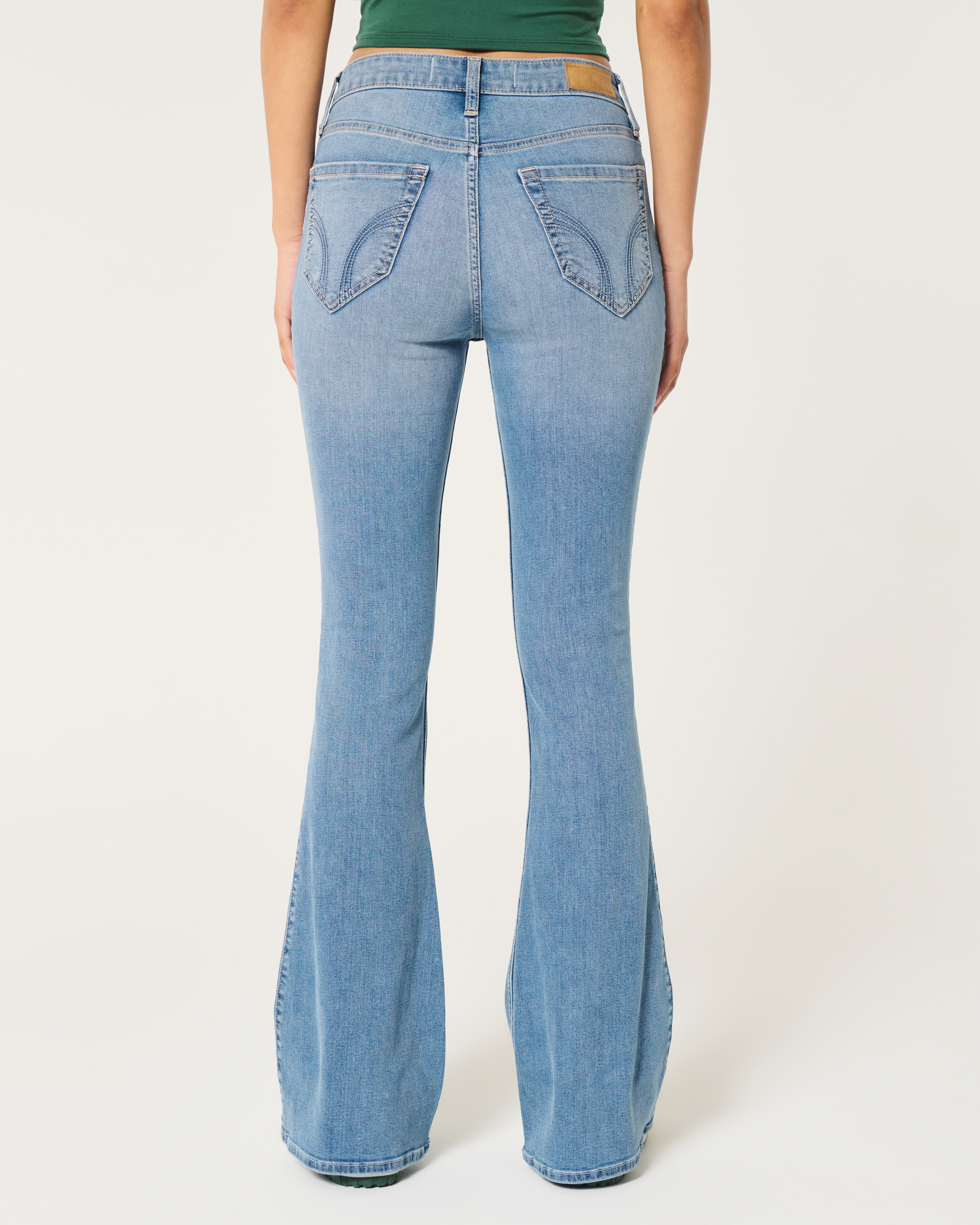 【送料&関税込】ChloAC Flare Jeans Women's High-Rise Medium Wash Flare Jeans | Women's