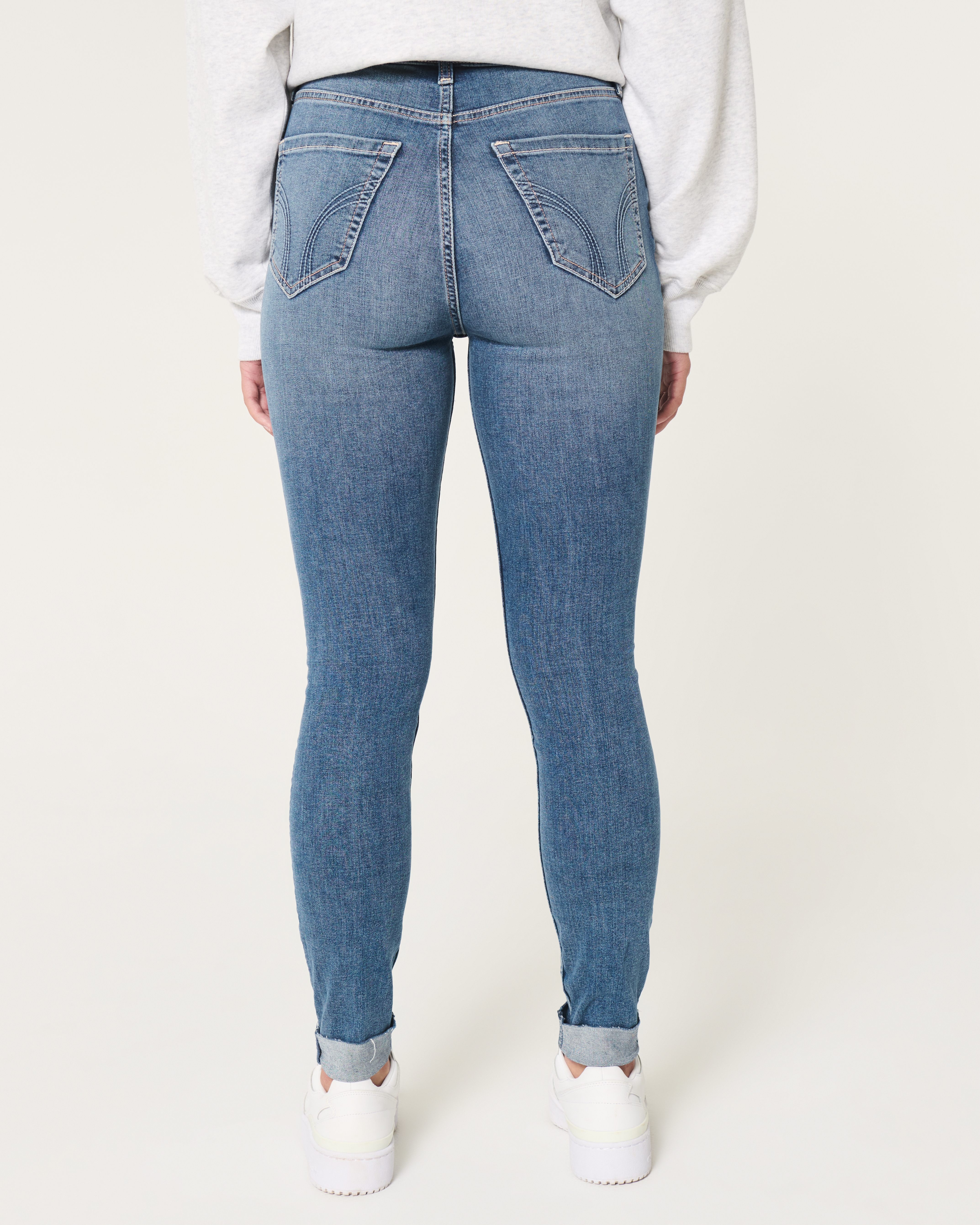 Curvy High-Rise Ripped Medium Wash Super Skinny Jeans