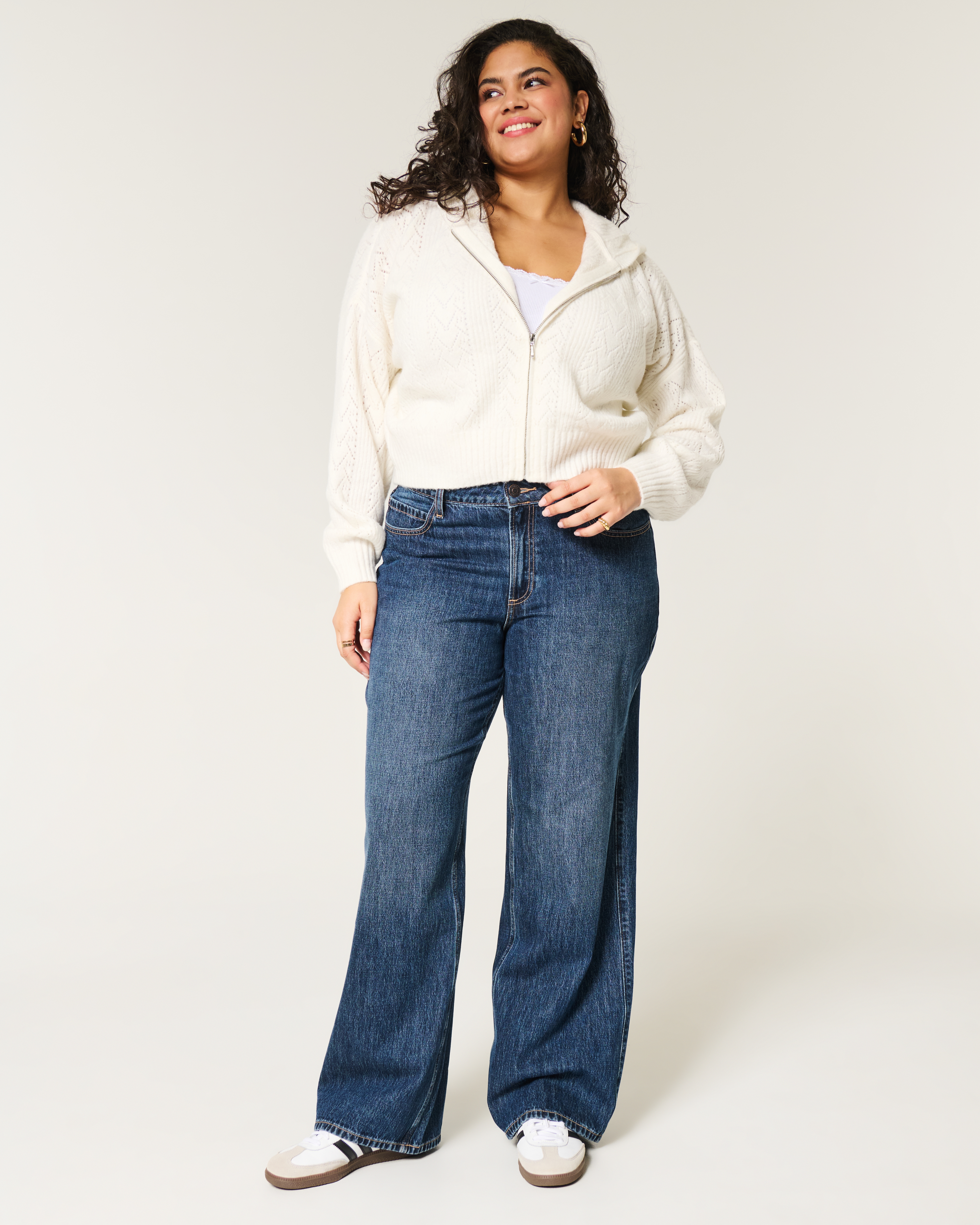 Curvy Mid-Rise Dark Wash Baggy Jeans