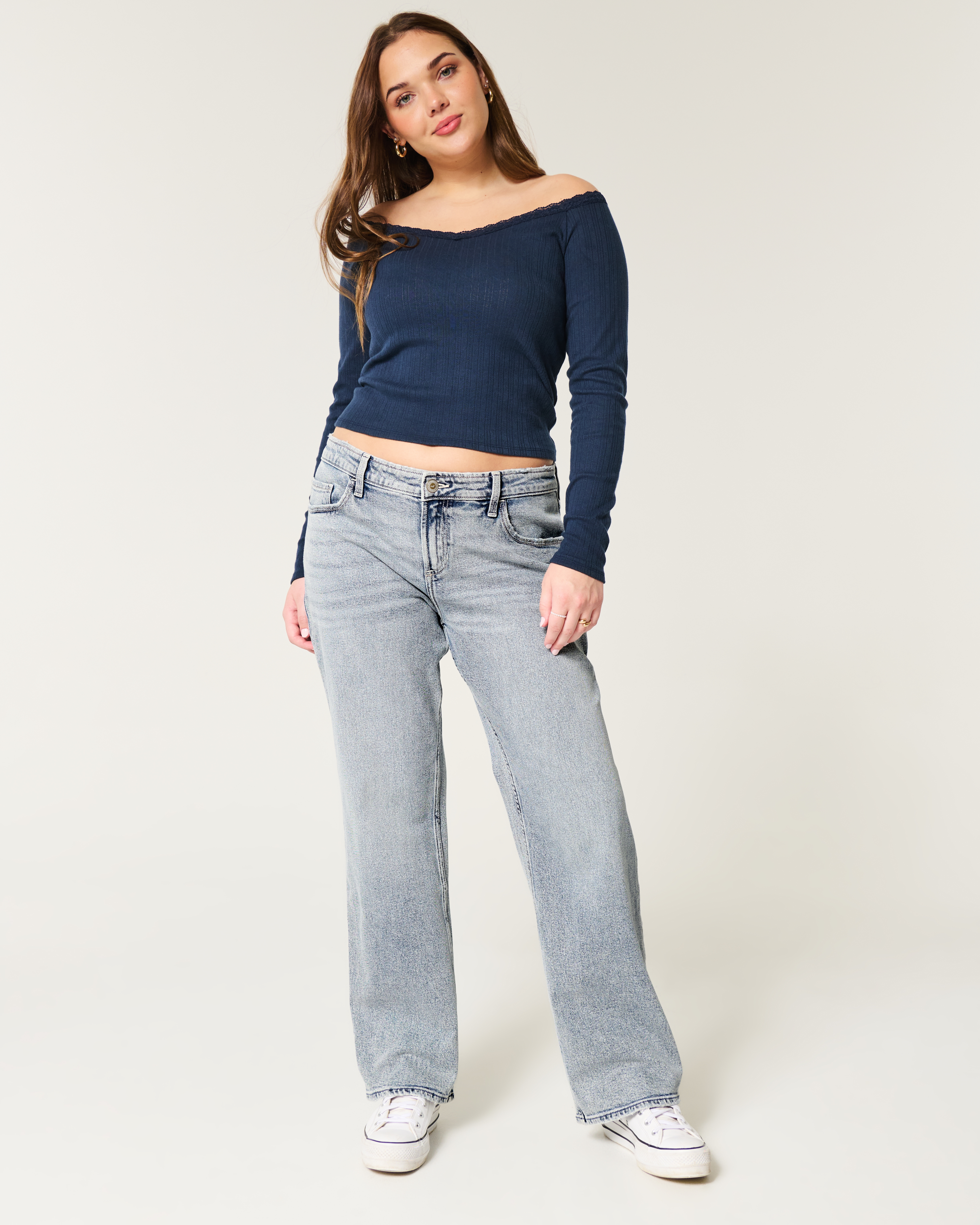 Low-Rise Medium Wash Relaxed Straight Jeans