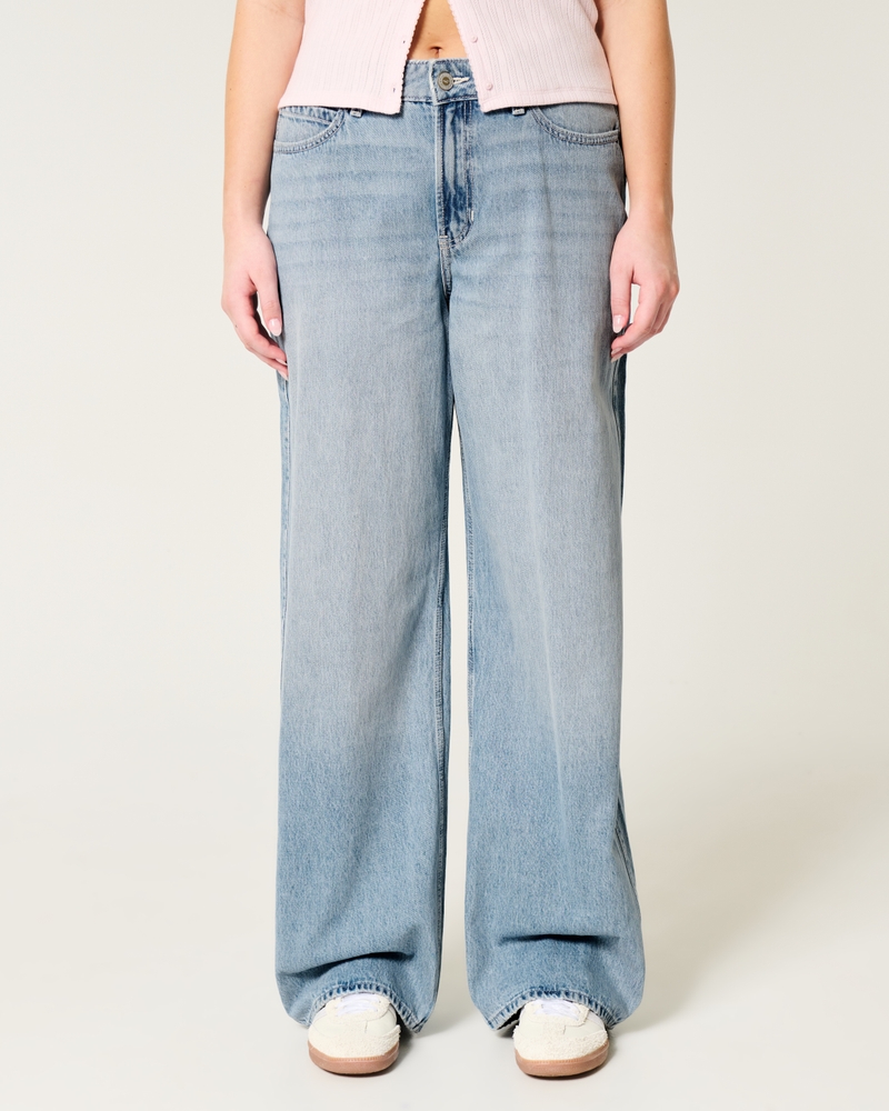 High-Rise Light Wash Baggy Jeans