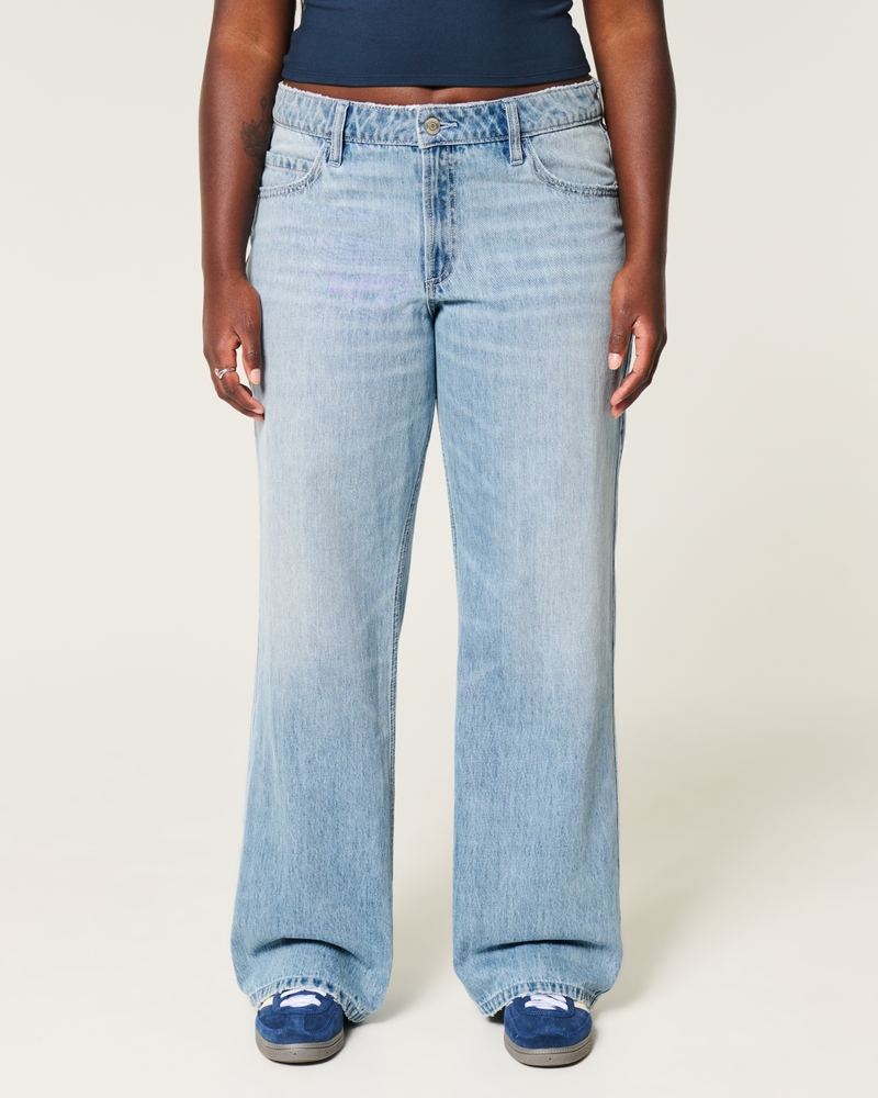 Curvy Mid-Rise Light Wash Baggy Jeans
