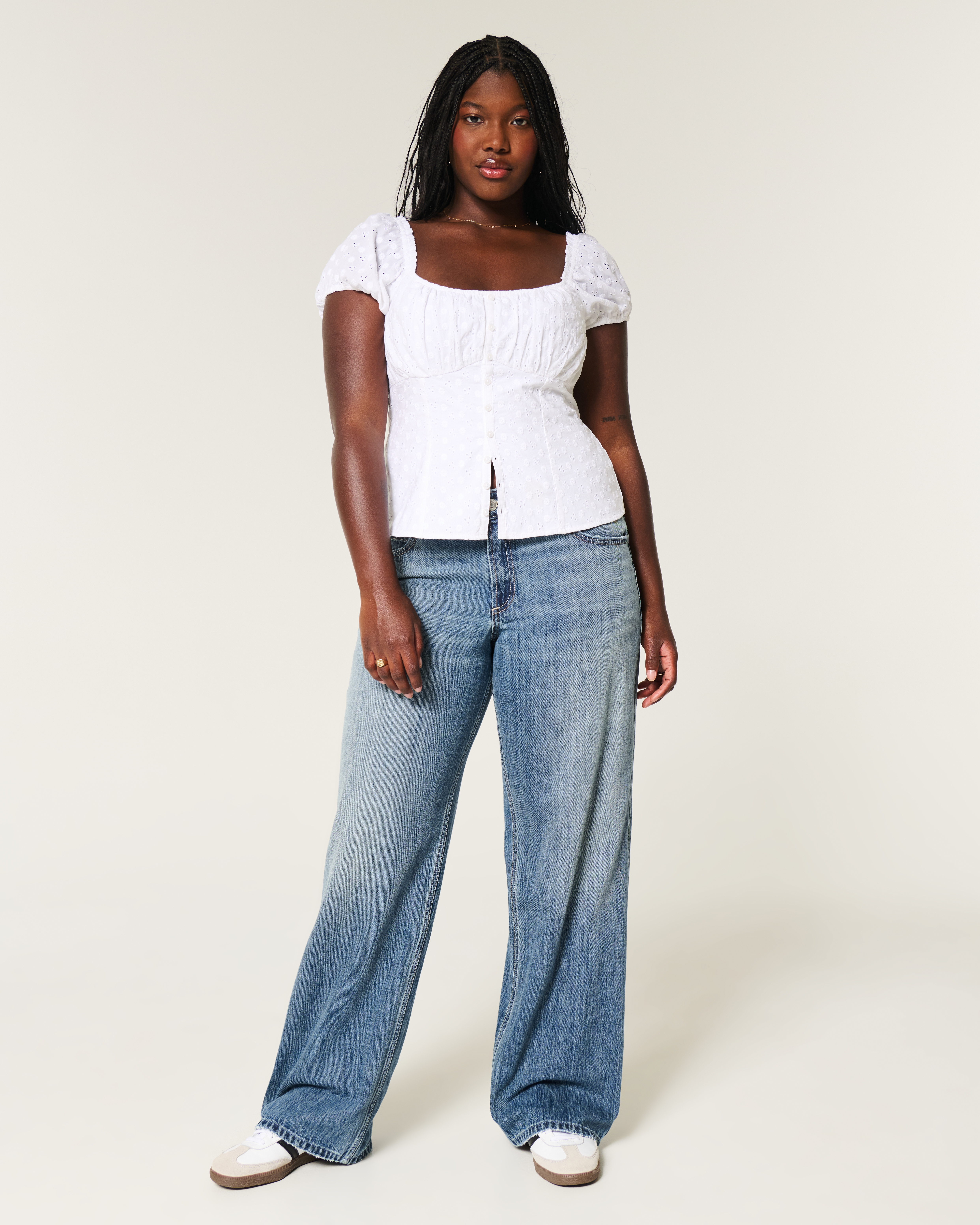 Curvy Mid-Rise Baggy Jeans