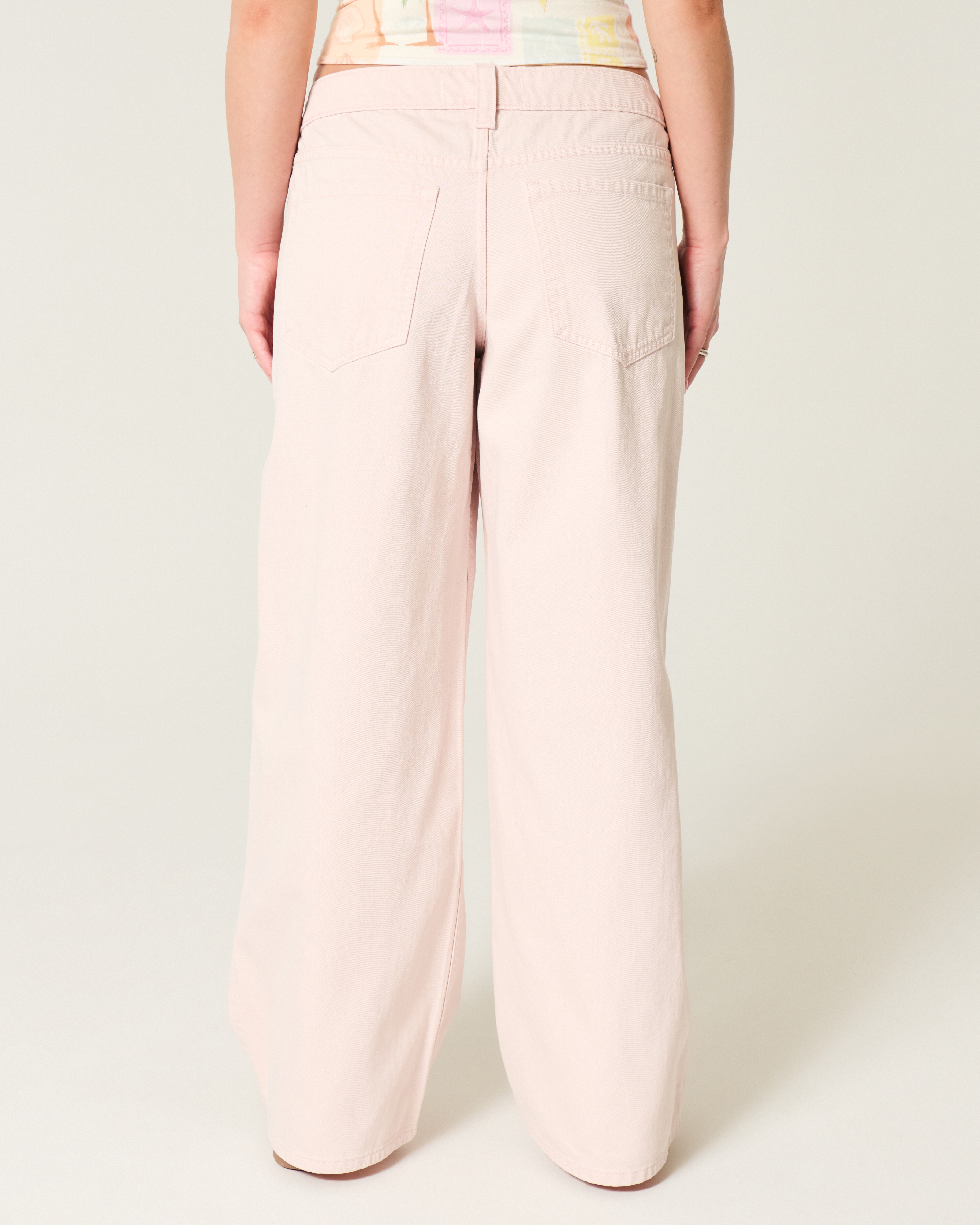 Low-Rise Pink Super Baggy Jeans