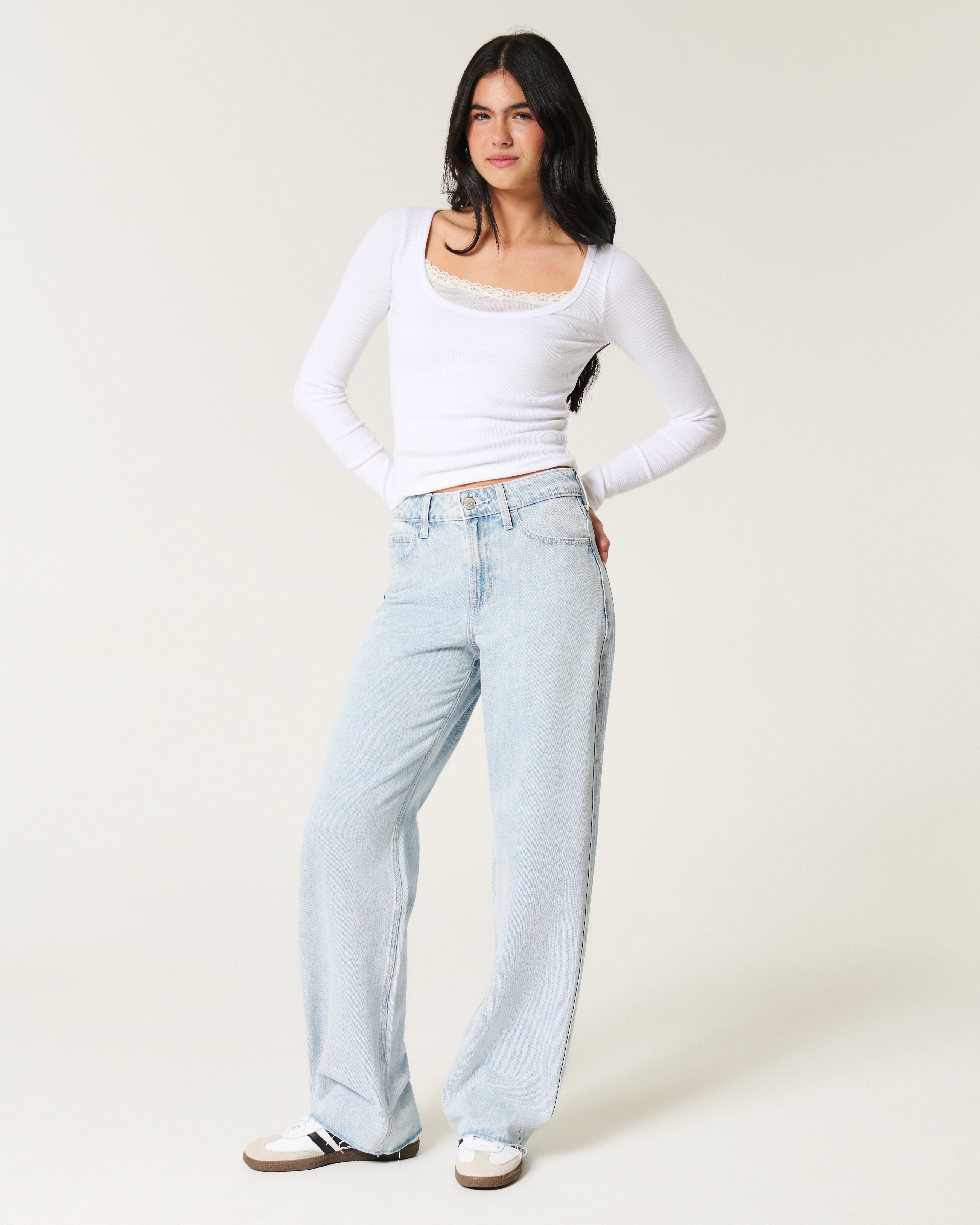 High-Rise Light Wash Baggy Jeans