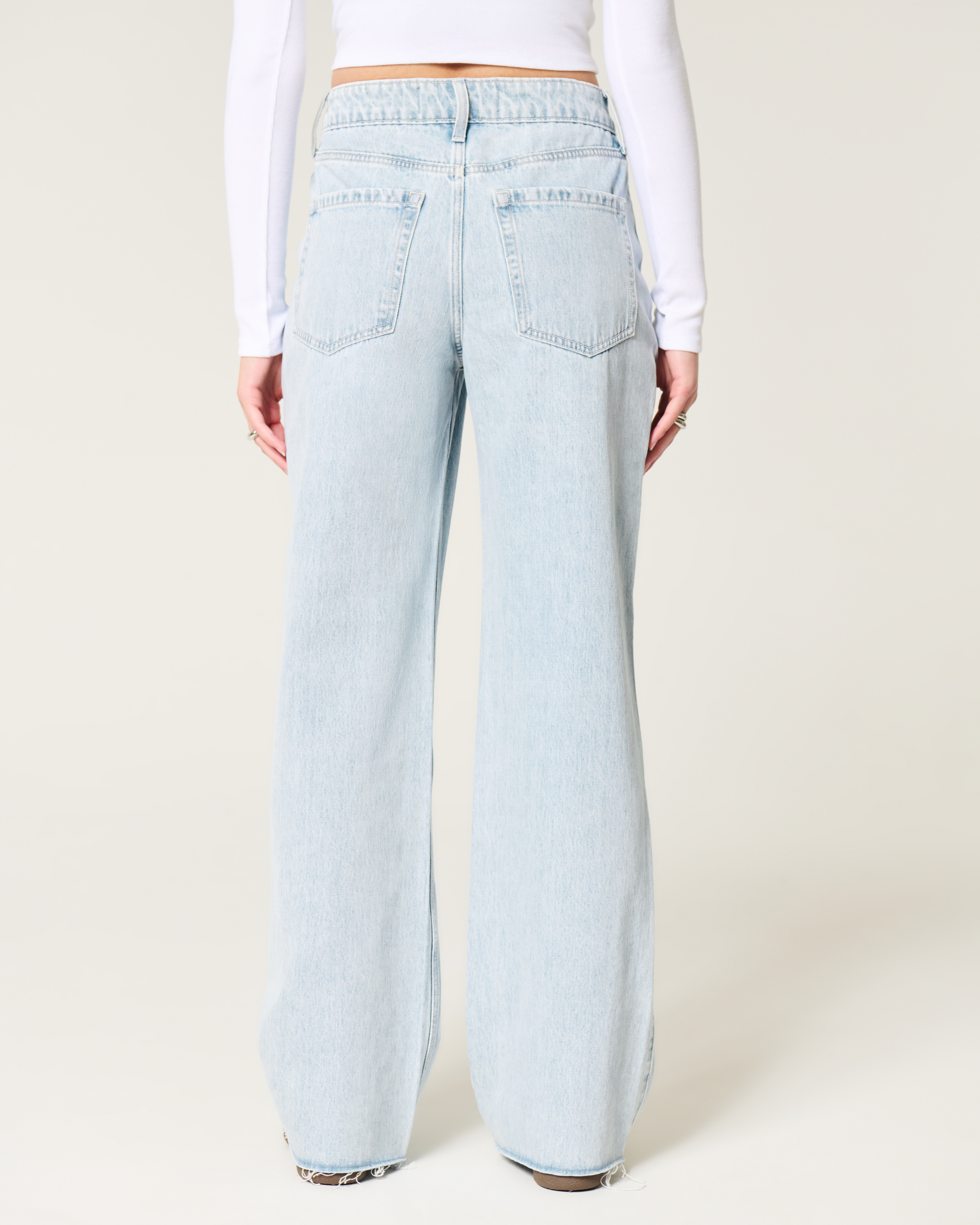 High-Rise Light Wash Baggy Jeans