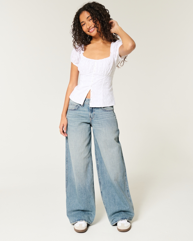Women's Low-Rise Medium Wash Super Baggy Jeans | Women's Bottoms | HollisterCo.com