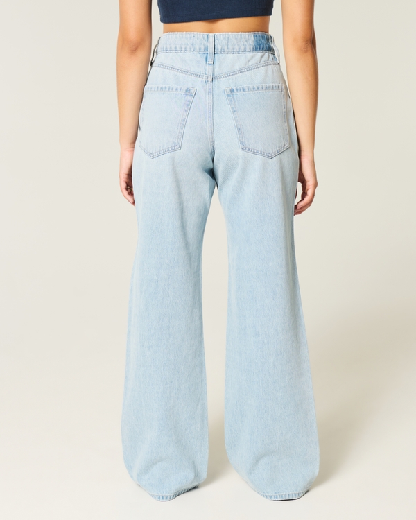 Curvy High-Rise Light Wash Baggy Jeans