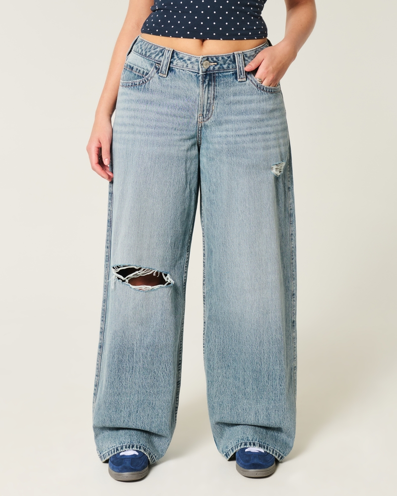 Curvy Low-Rise Ripped Medium Wash Super Baggy Jeans