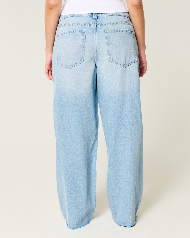 Curvy Low-Rise Light Wash Foldover Waist Super Baggy Jeans
