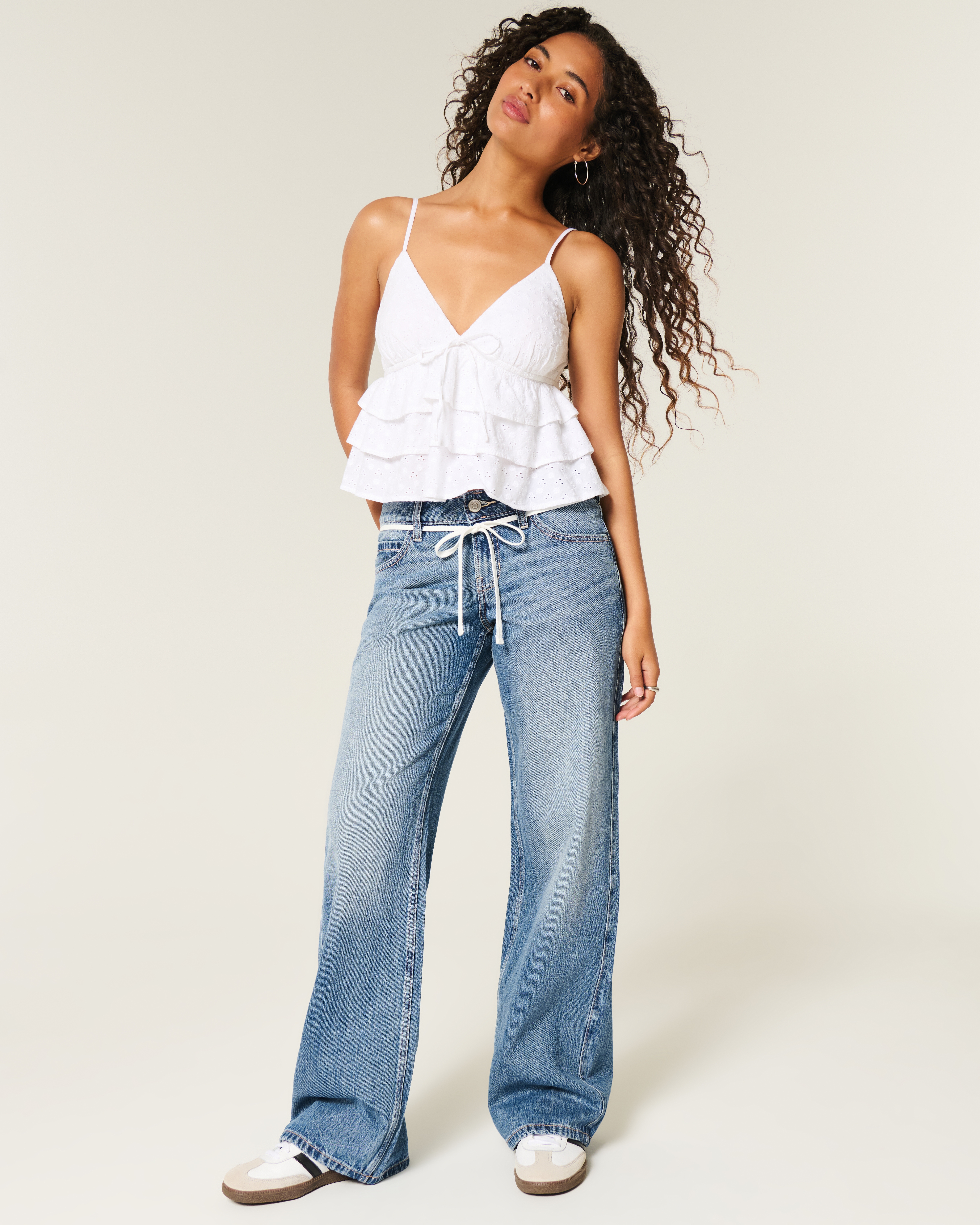 Low-Rise Medium Wash Shoestring Waist Baggy Jeans