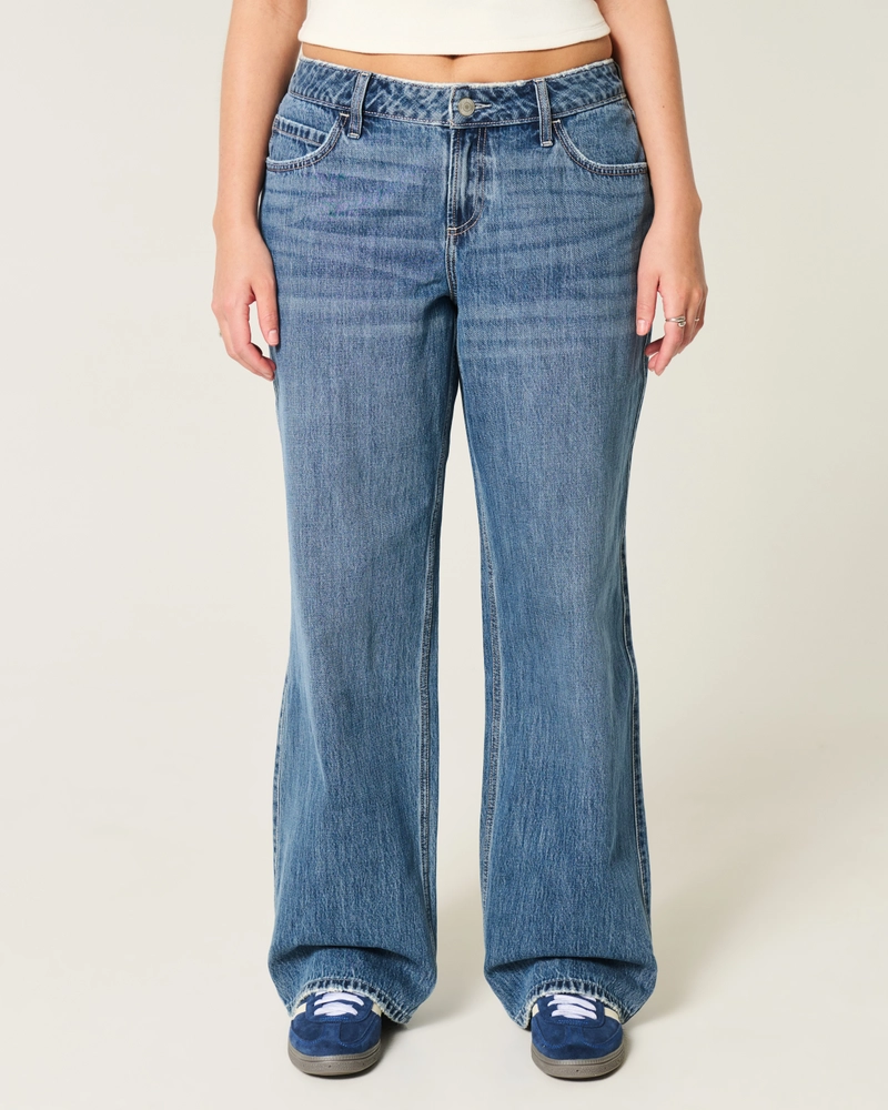 Curvy Low-Rise Medium Wash Baggy Jeans