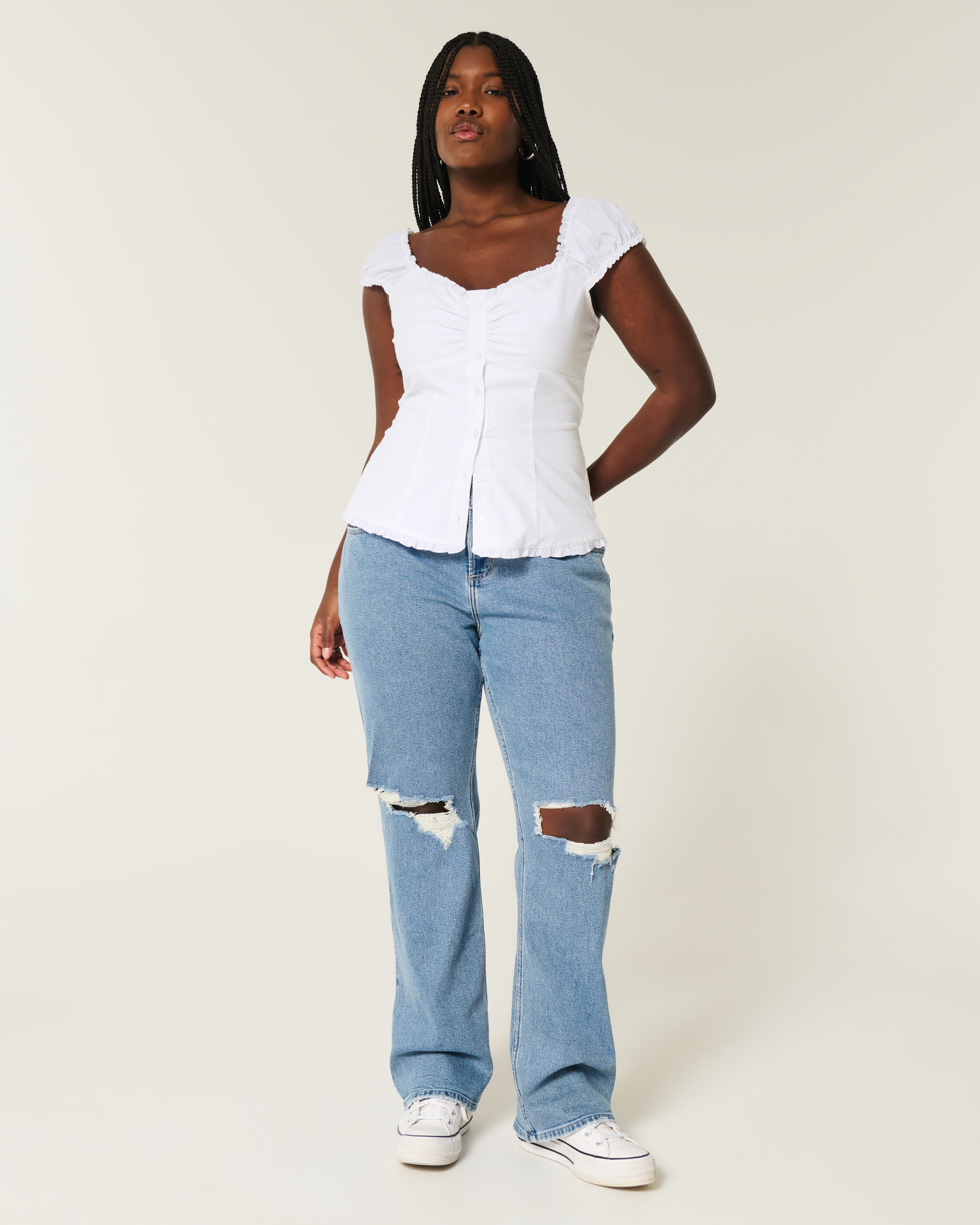 Curvy Low-Rise Ripped Medium Wash Relaxed Straight Jeans