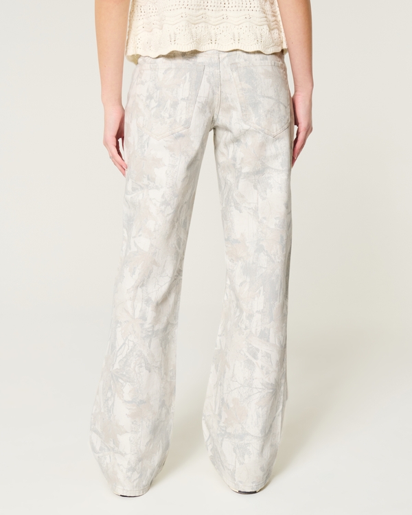Low-Rise Camo Baggy Jeans
