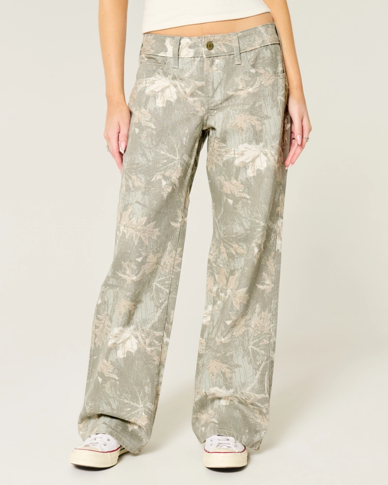 Low-Rise Camo Baggy Jeans