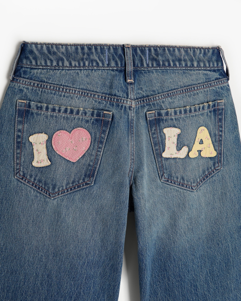 Low-Rise Medium Wash Floral Patchwork Baggy Jeans