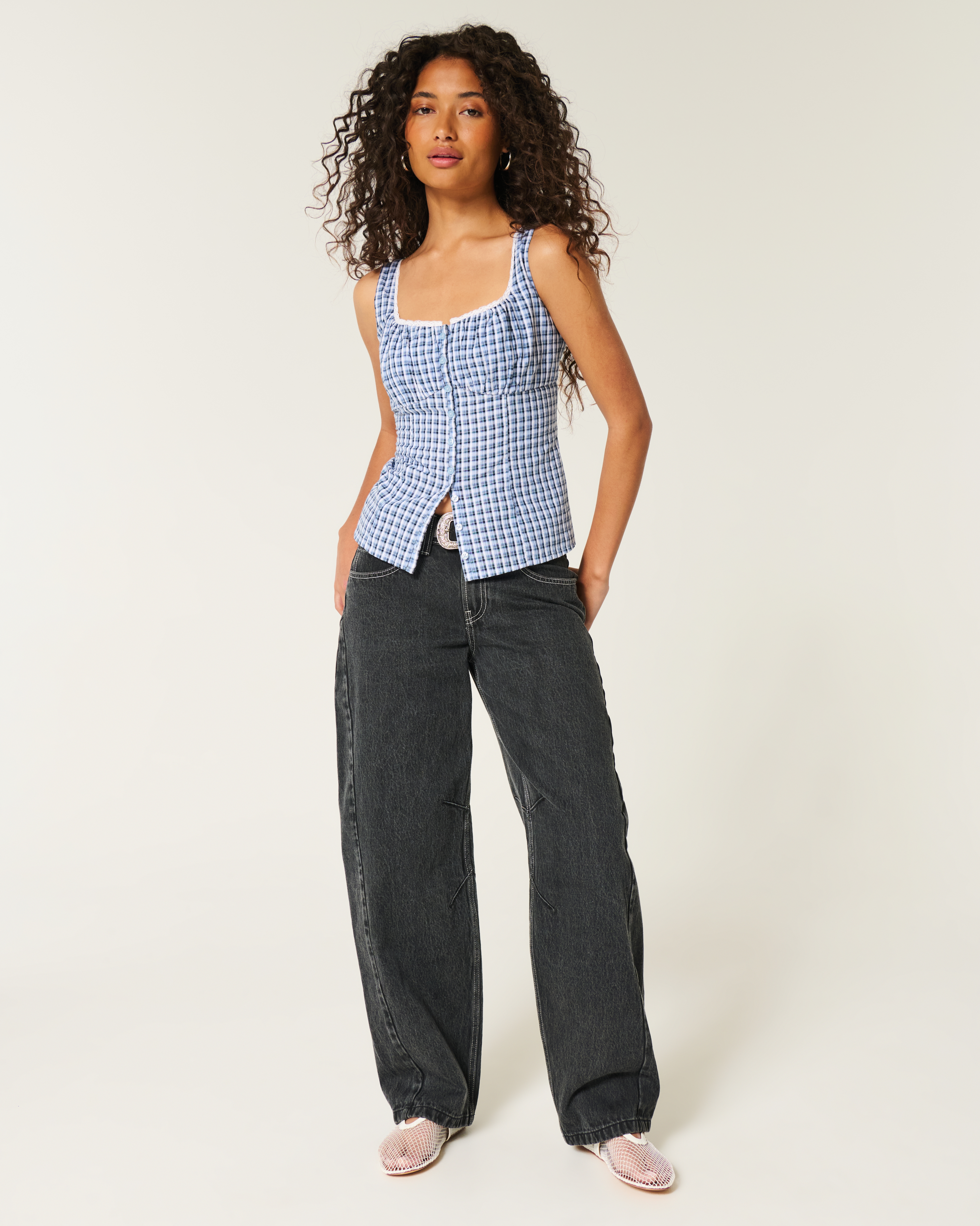 Low-Rise Washed Black Barrel Jeans