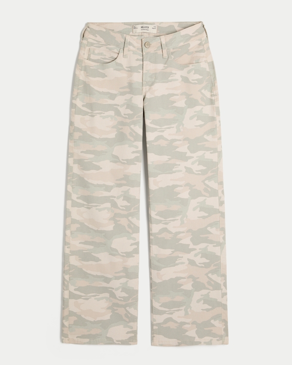 Low-Rise Y2K Camo Baggy Jeans