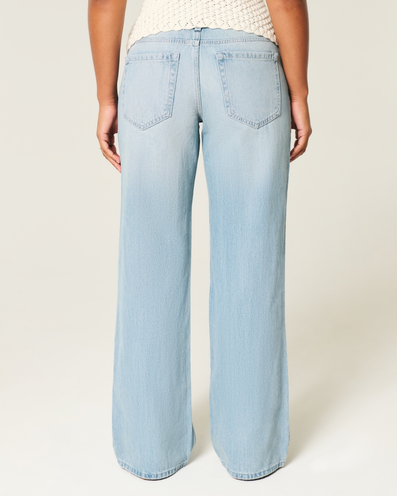 Curvy Low-Rise Distressed Baggy Jeans