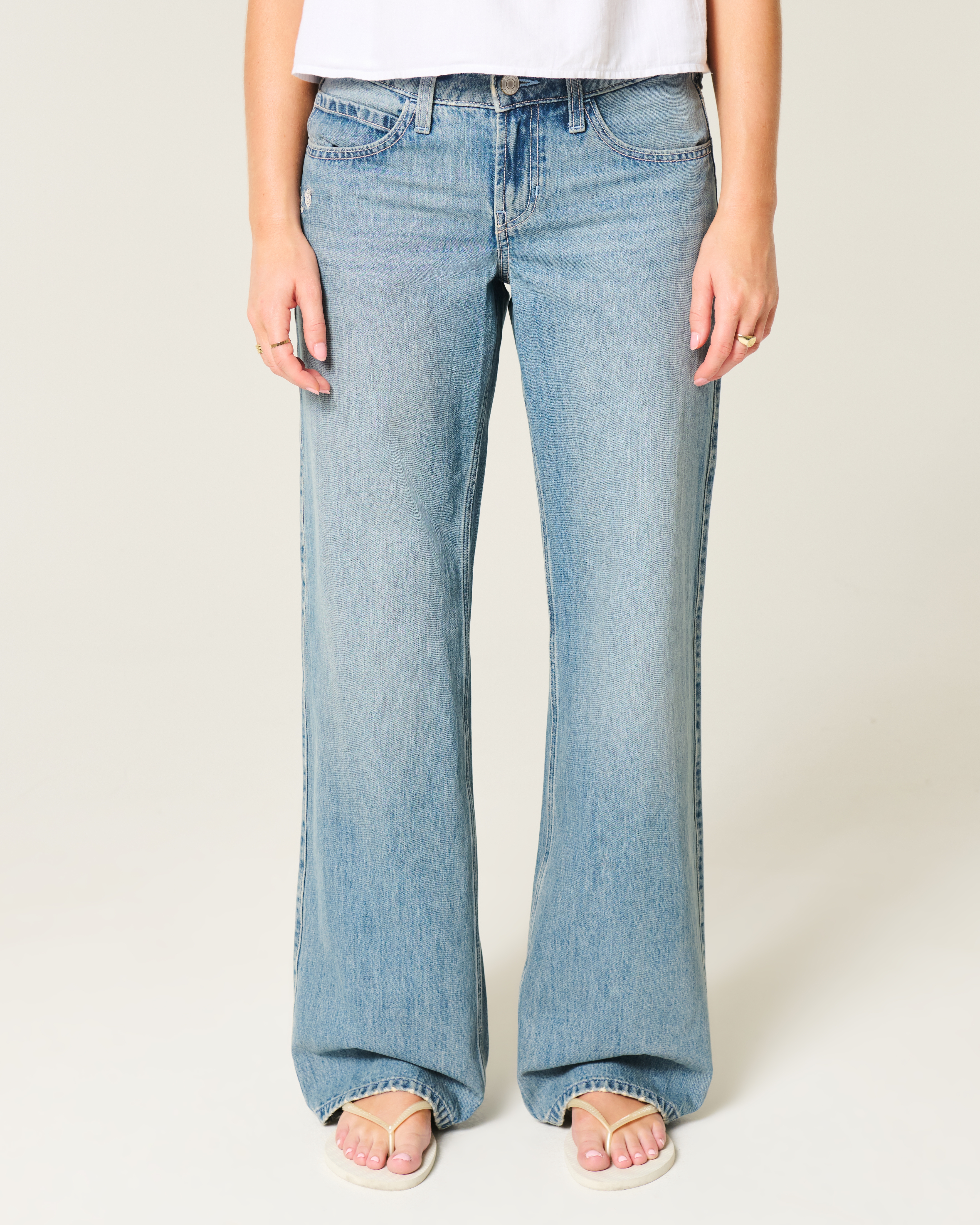 Low-Rise Medium Wash Butterfly Graphic Baggy Jeans