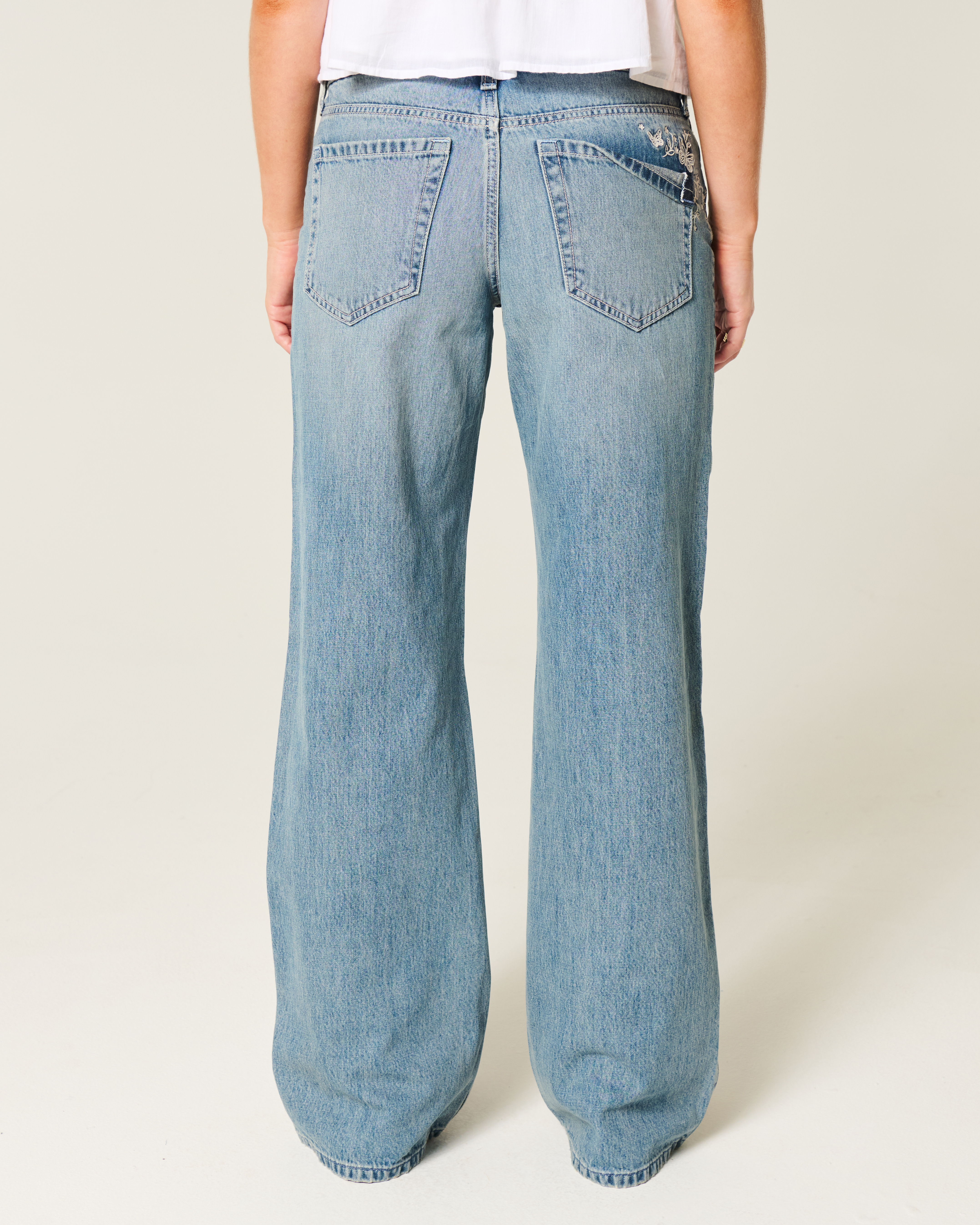 Low-Rise Medium Wash Butterfly Graphic Baggy Jeans