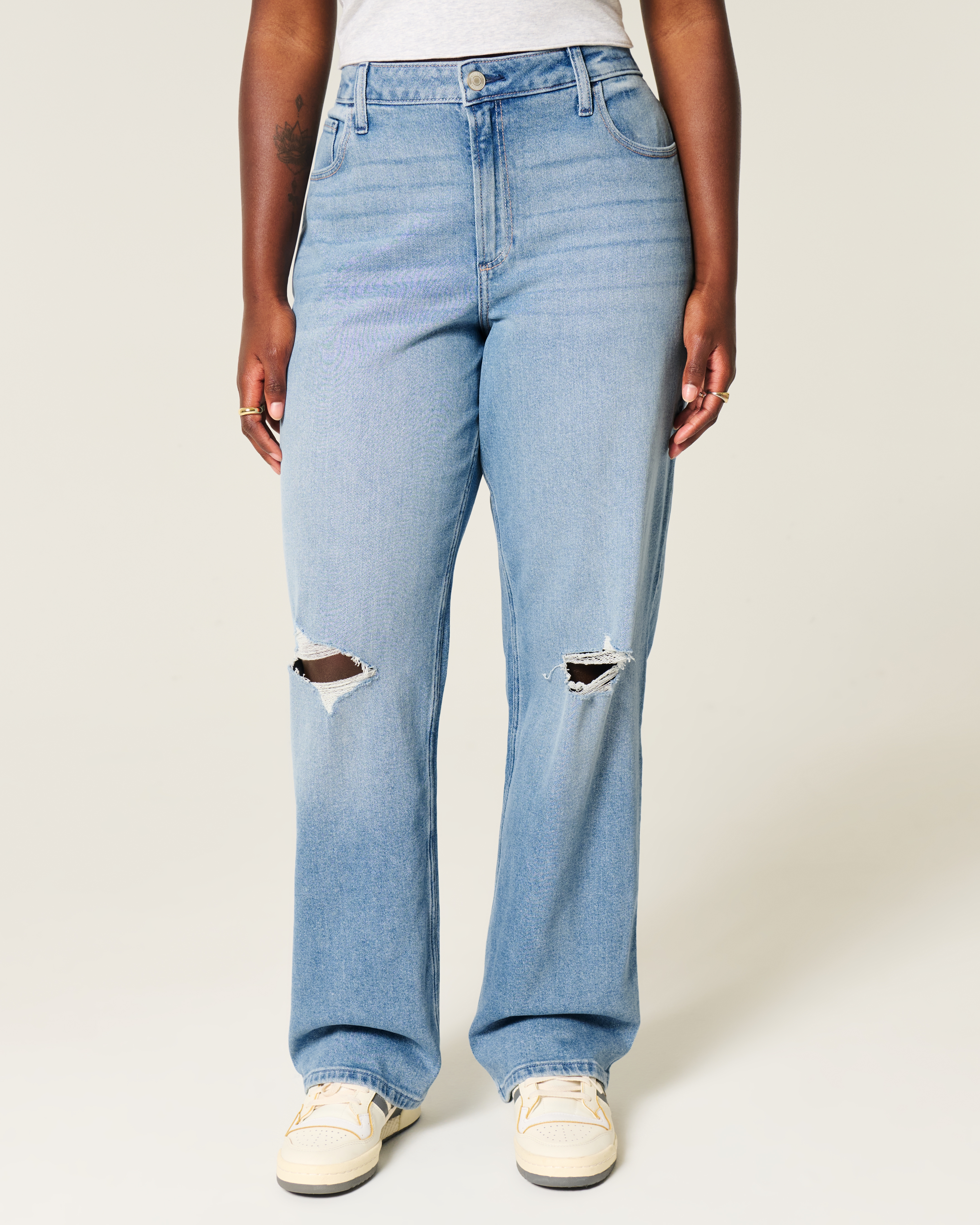 Curvy High-Rise Ripped Medium Wash Dad Jeans