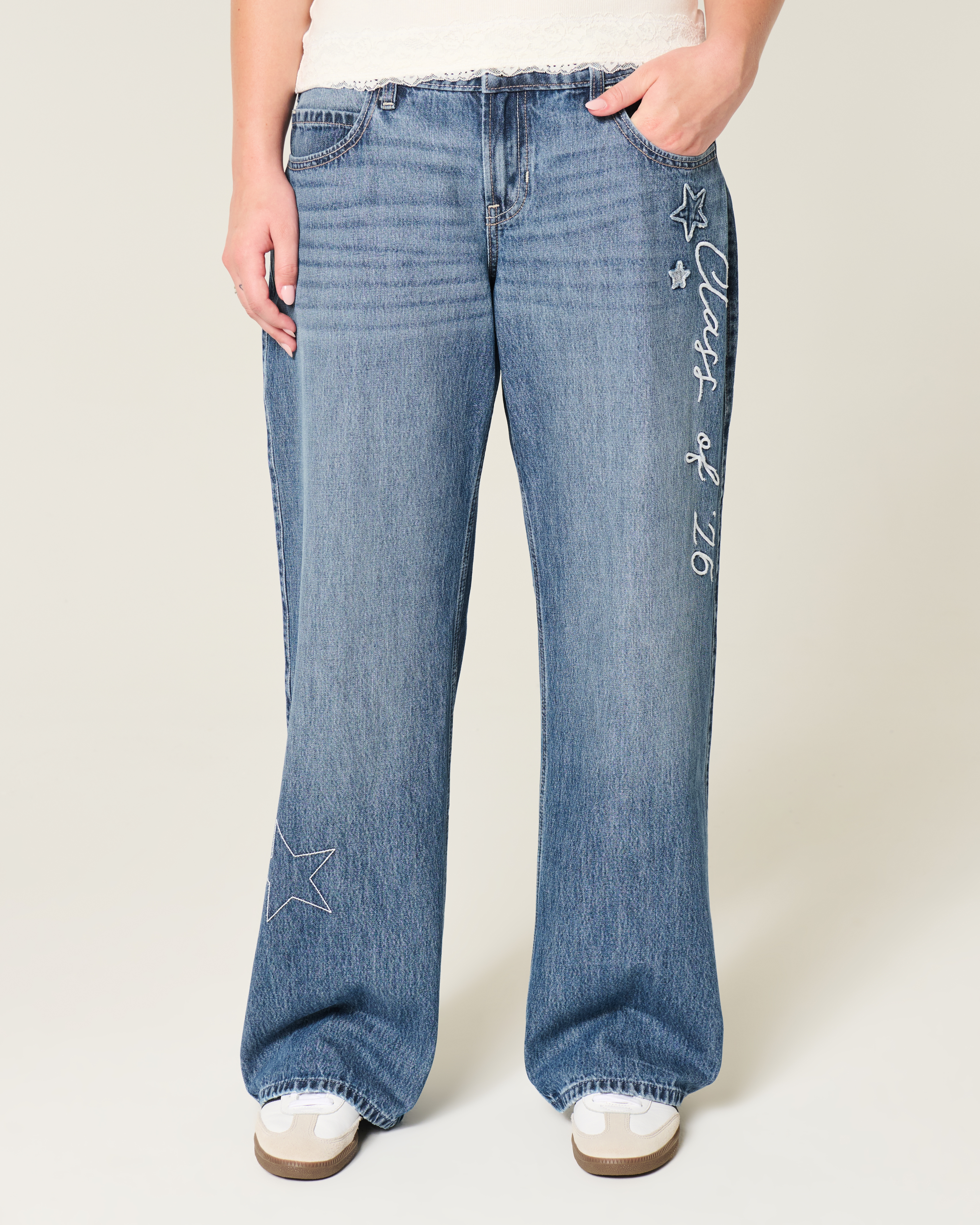 Hollister Low-rise Dark Wash Class Of '26 Embroidered Baggy Jeans