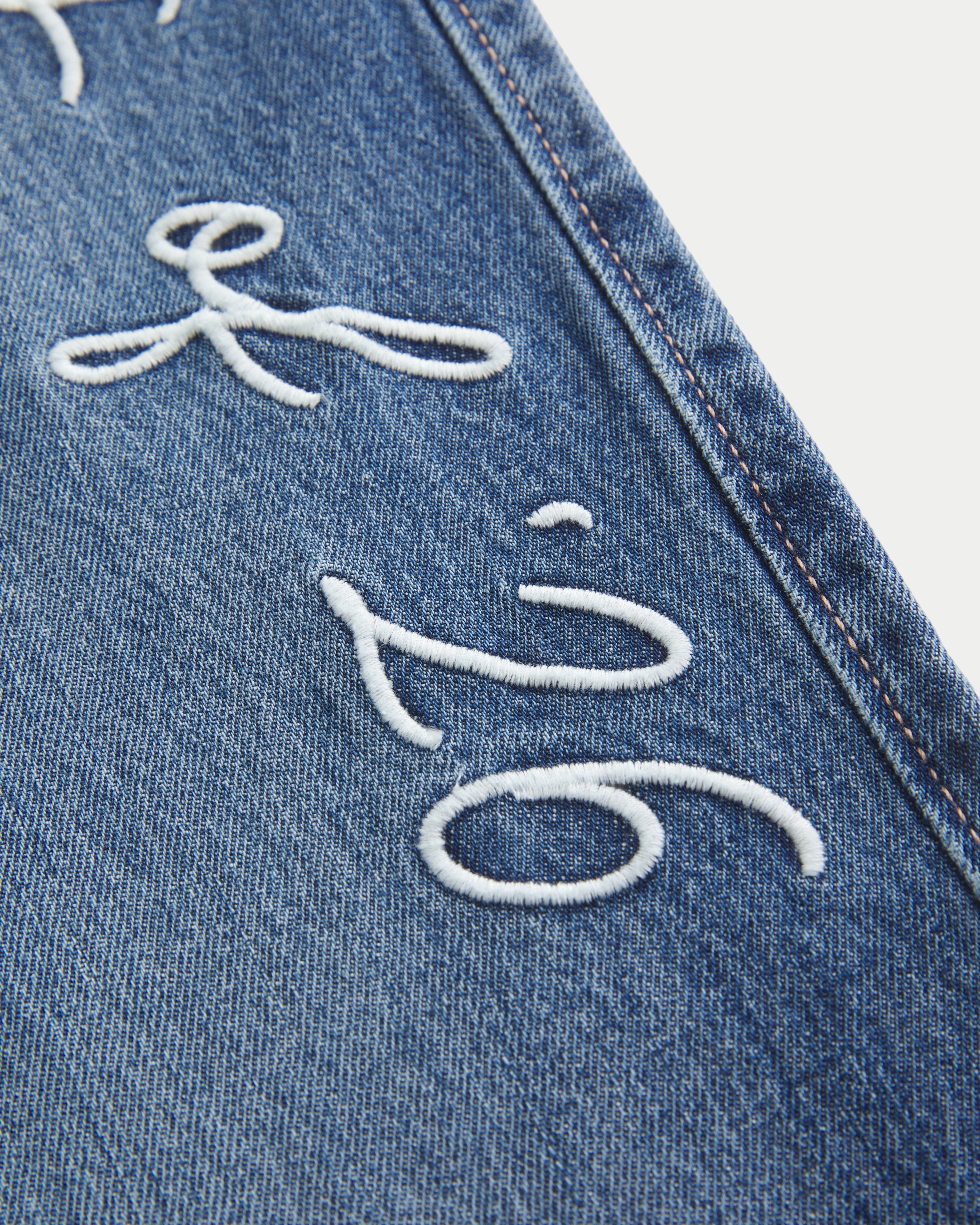 Low-Rise Dark Wash Class of '26 Embroidered Baggy Jeans
