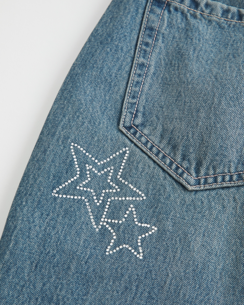 Low-Rise Rhinestone Stars Medium Wash Baggy Jeans