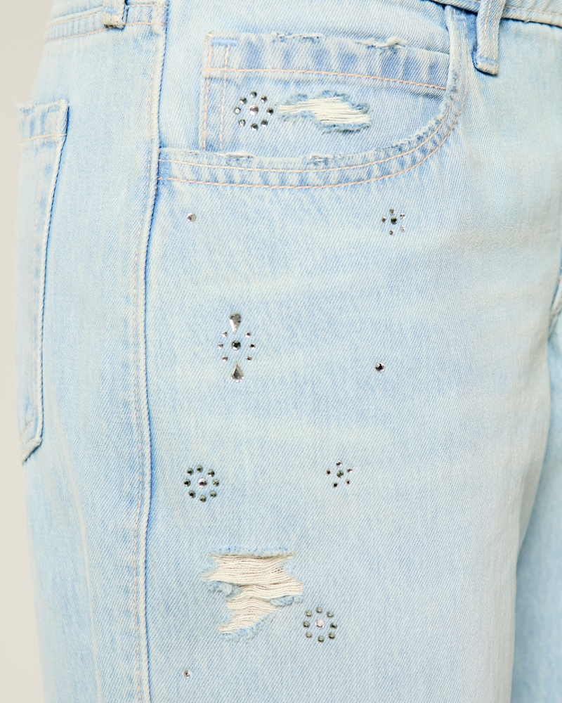Low-Rise Distressed Light Wash Rhinestone Baggy Jeans