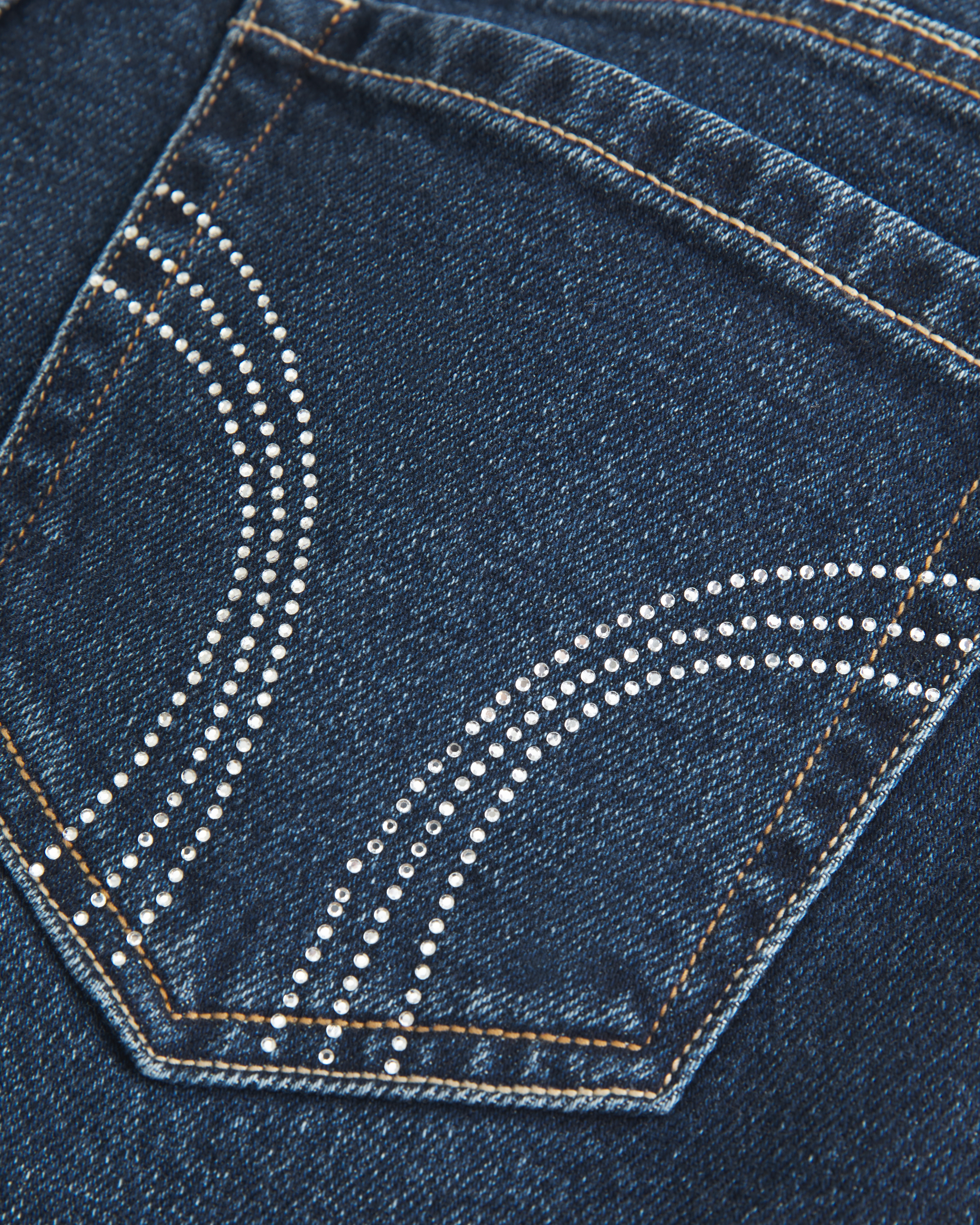 Low-Rise Dark Wash Shine Pockets Boot Jeans