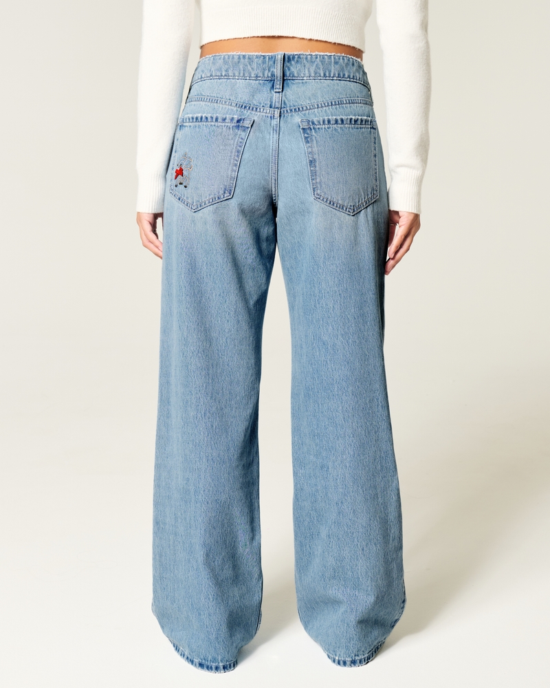 Low-Rise Light Wash Embroidered Deer Baggy Jeans