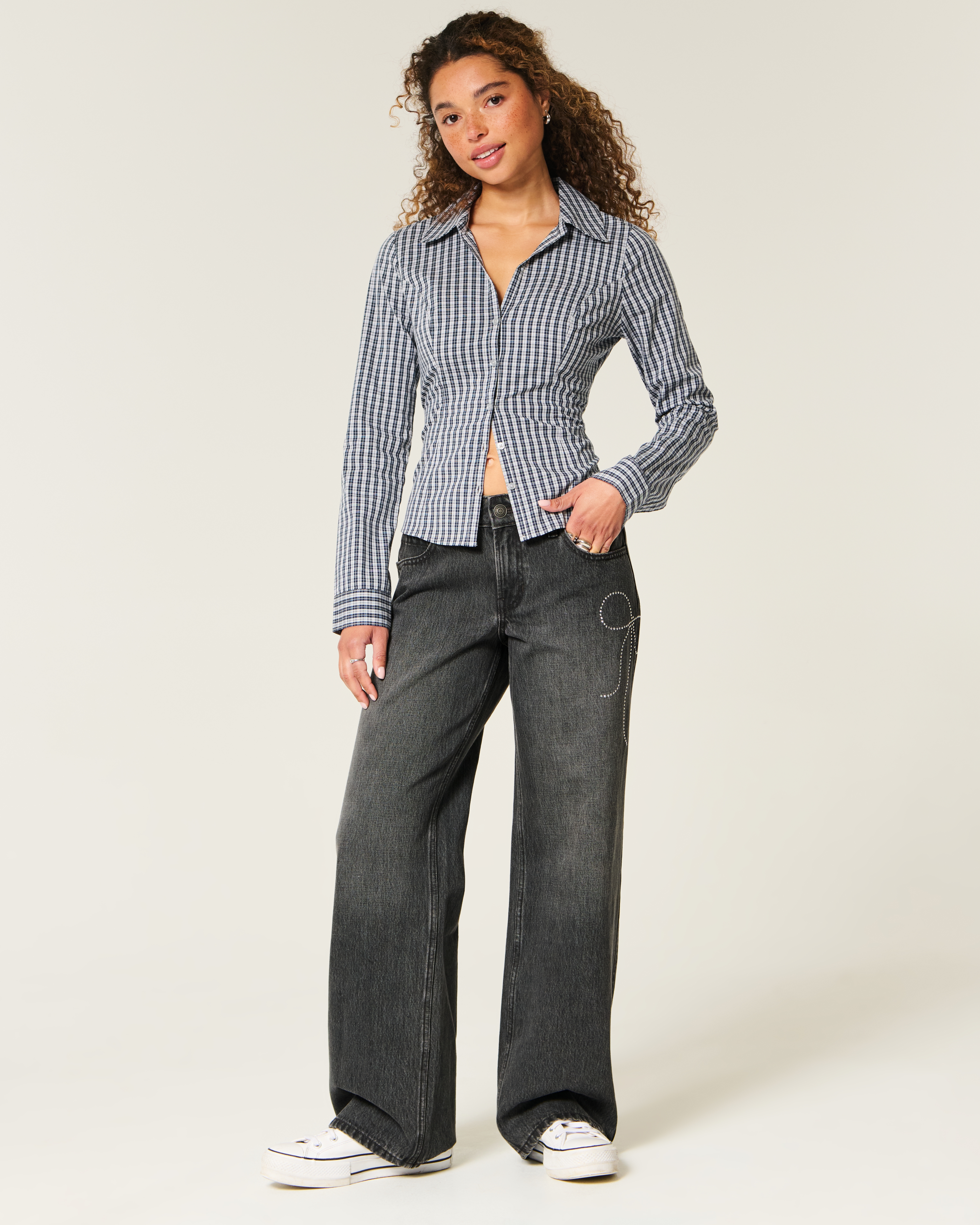 Low-Rise Washed Black Shine Bow Baggy Jeans