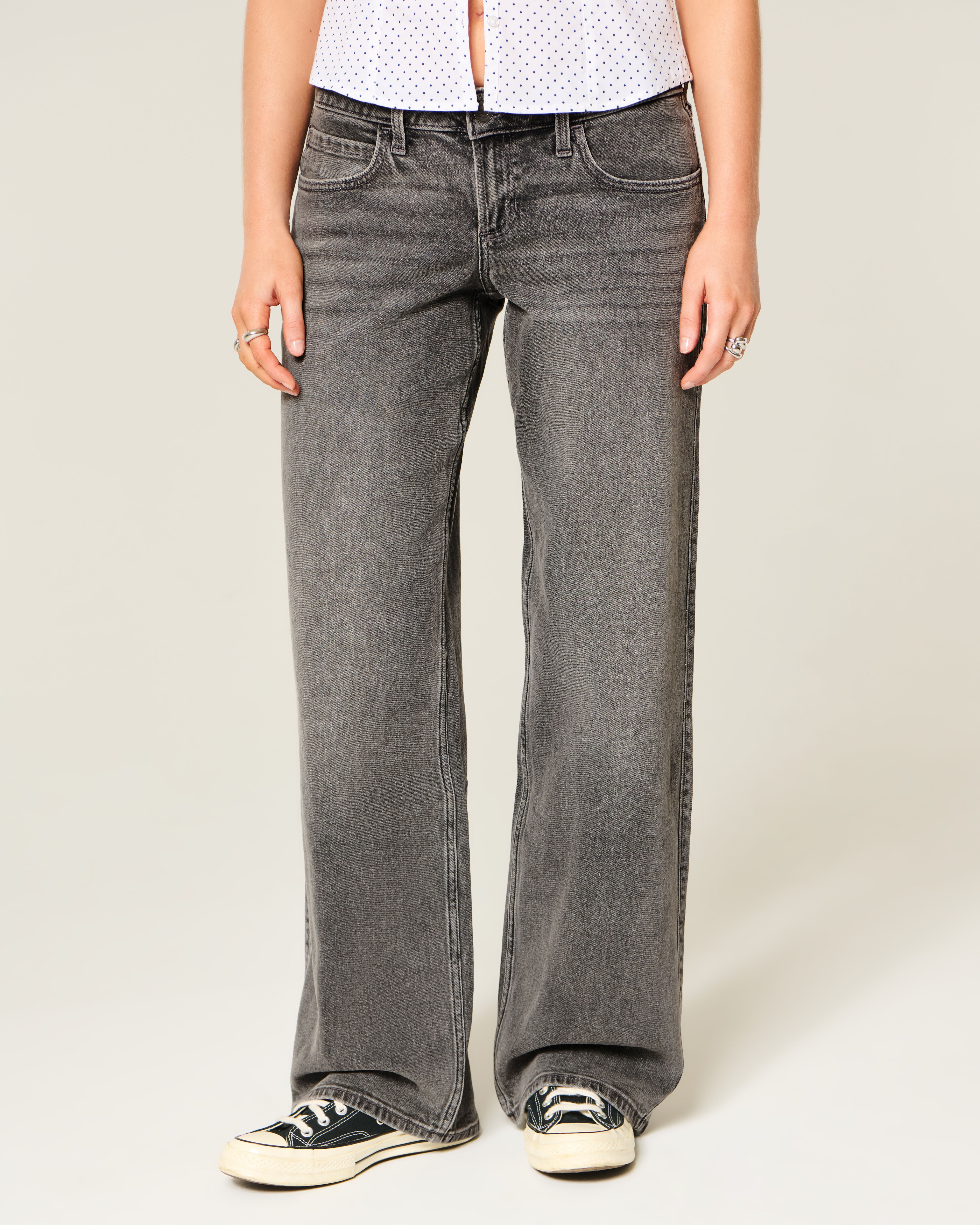 Low-Rise Grey Baggy Jeans