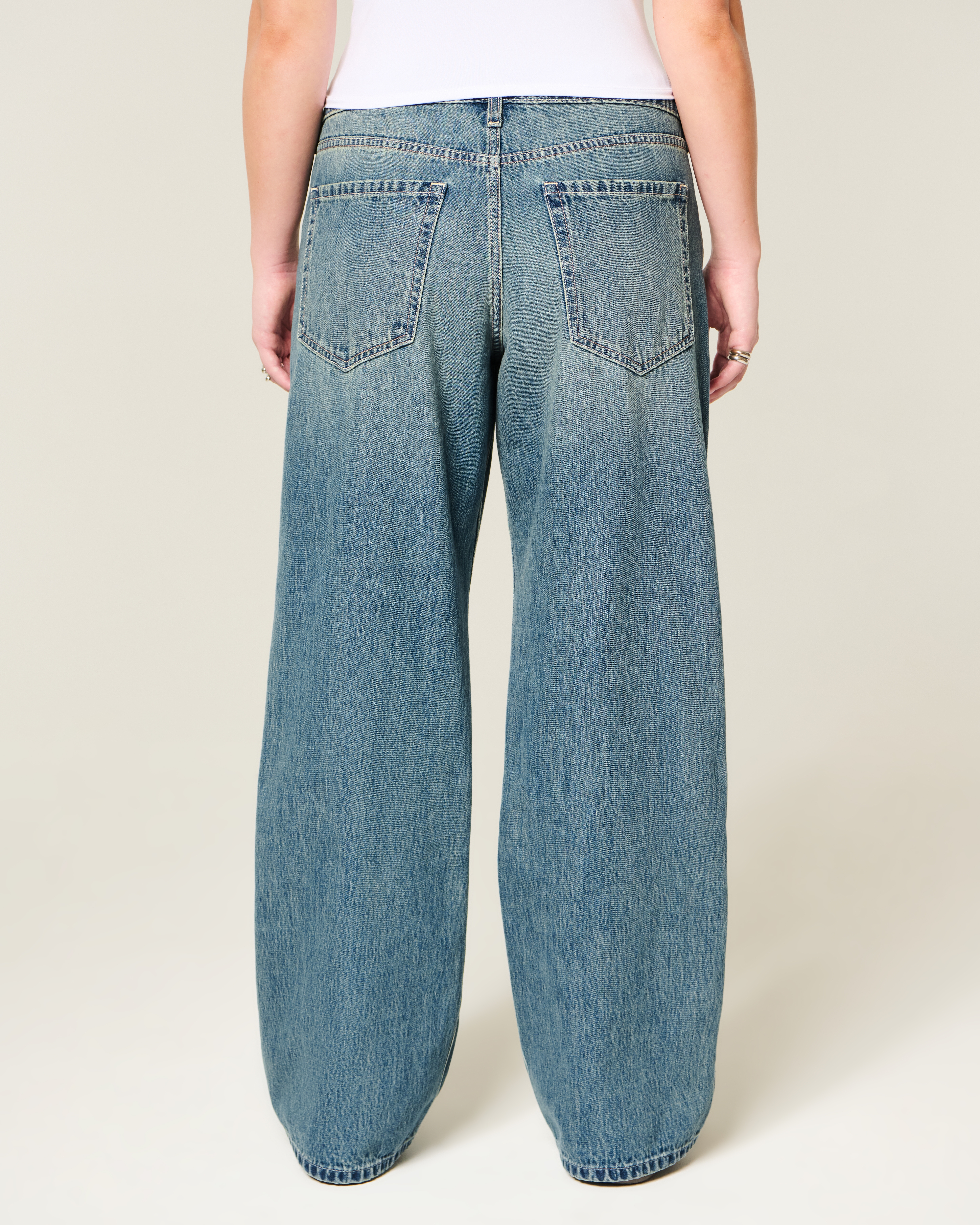 Low-Rise Medium Wash Baggy Jeans