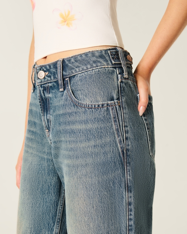 Low-Rise Adjustable Waist Medium Wash Baggy Jeans, Medium view 2