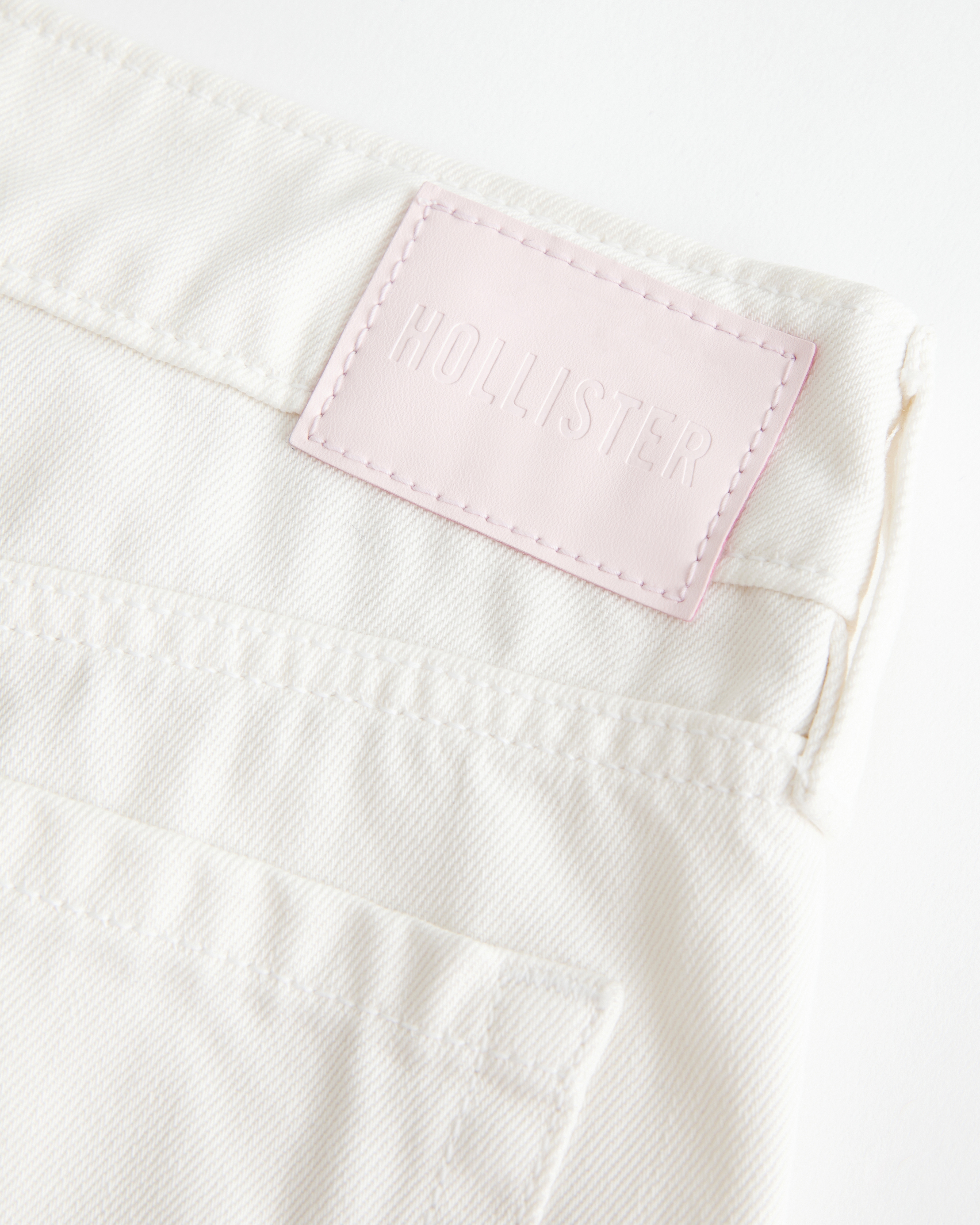 Low-Rise White Baggy Jeans