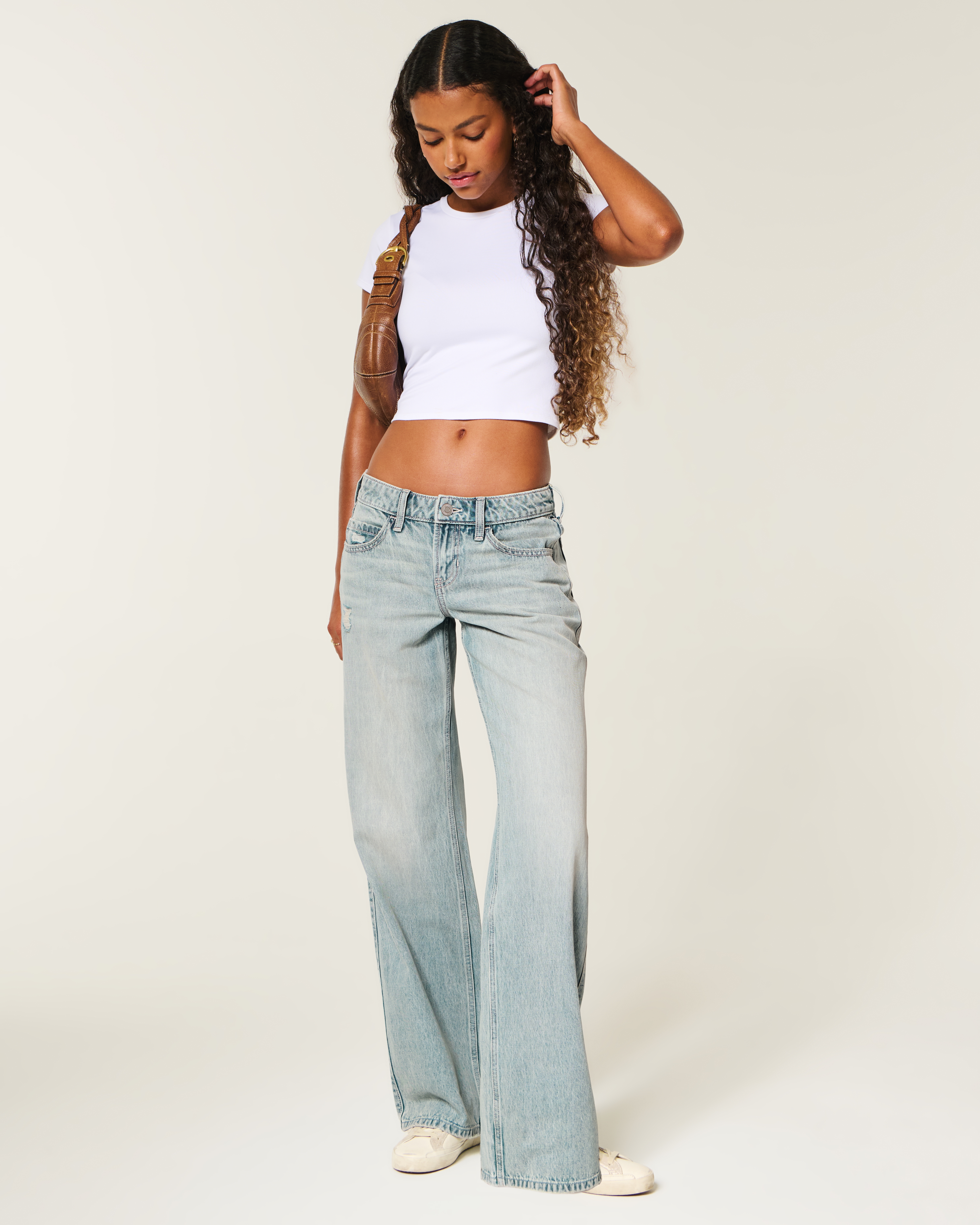 Low-Rise Light Wash Distressed Baggy Jeans