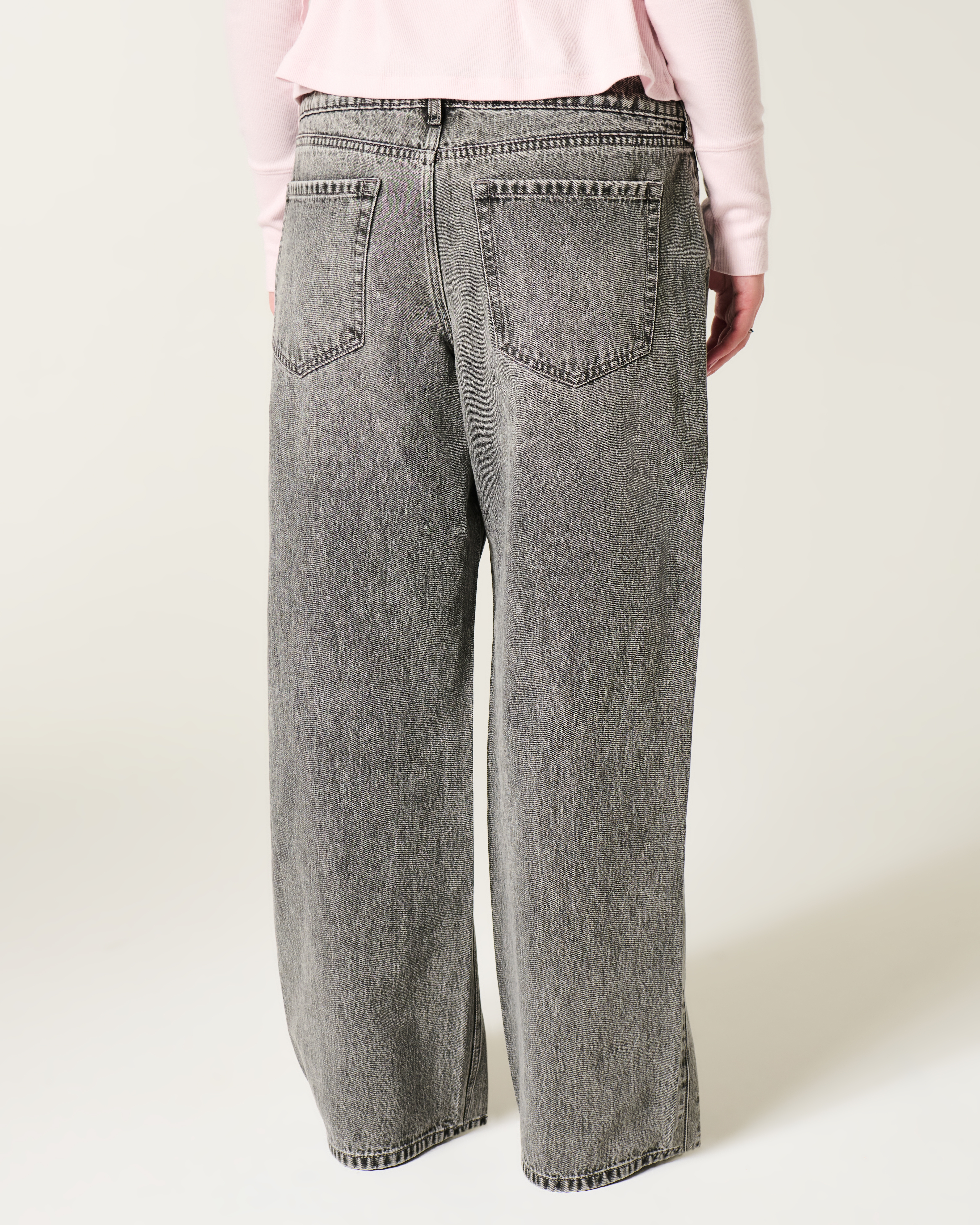 Low-Rise Grey Baggy Jeans