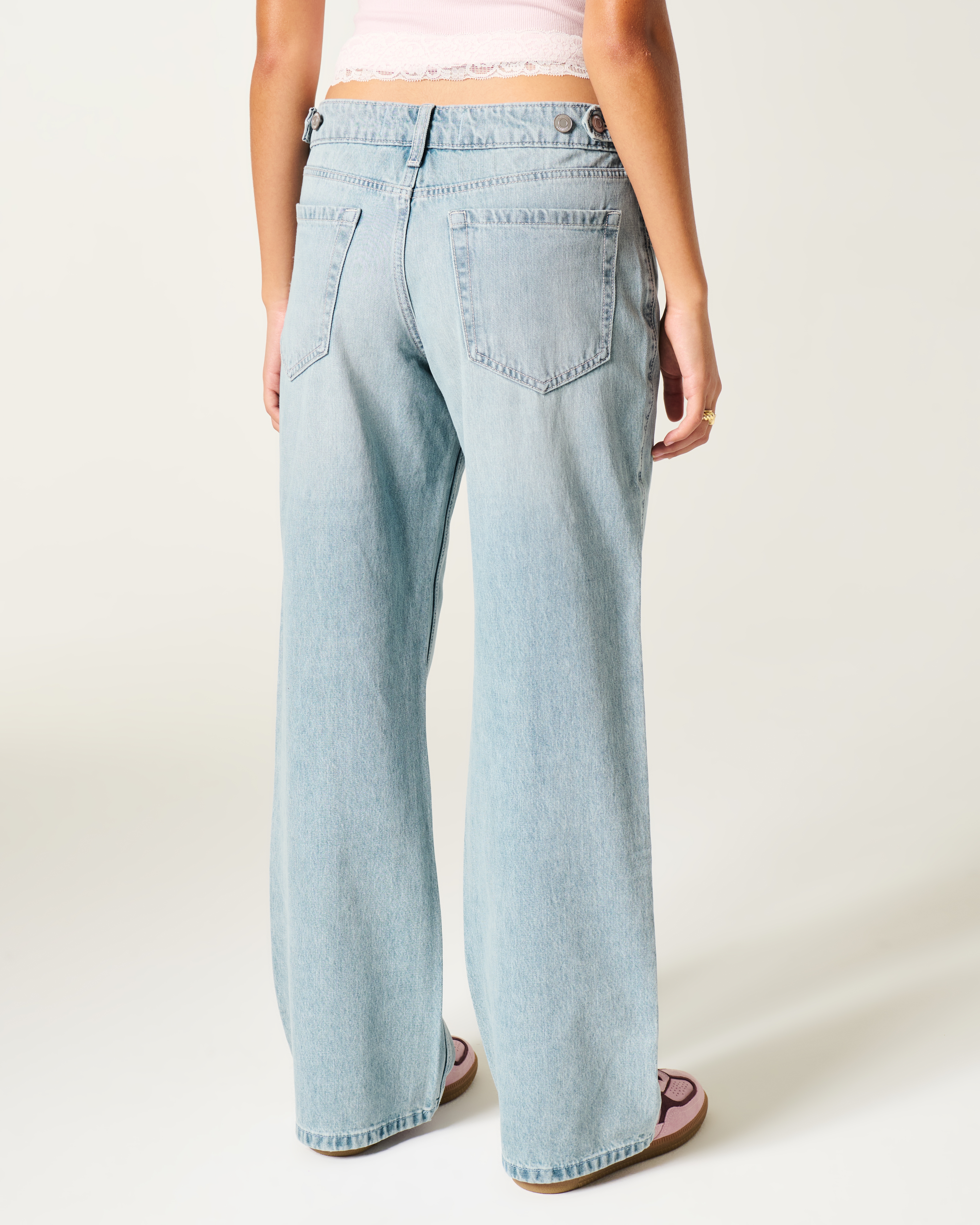 Hollister Andi Adjustable Waist Low-Rise Distressed Light Wash Baggy Jeans