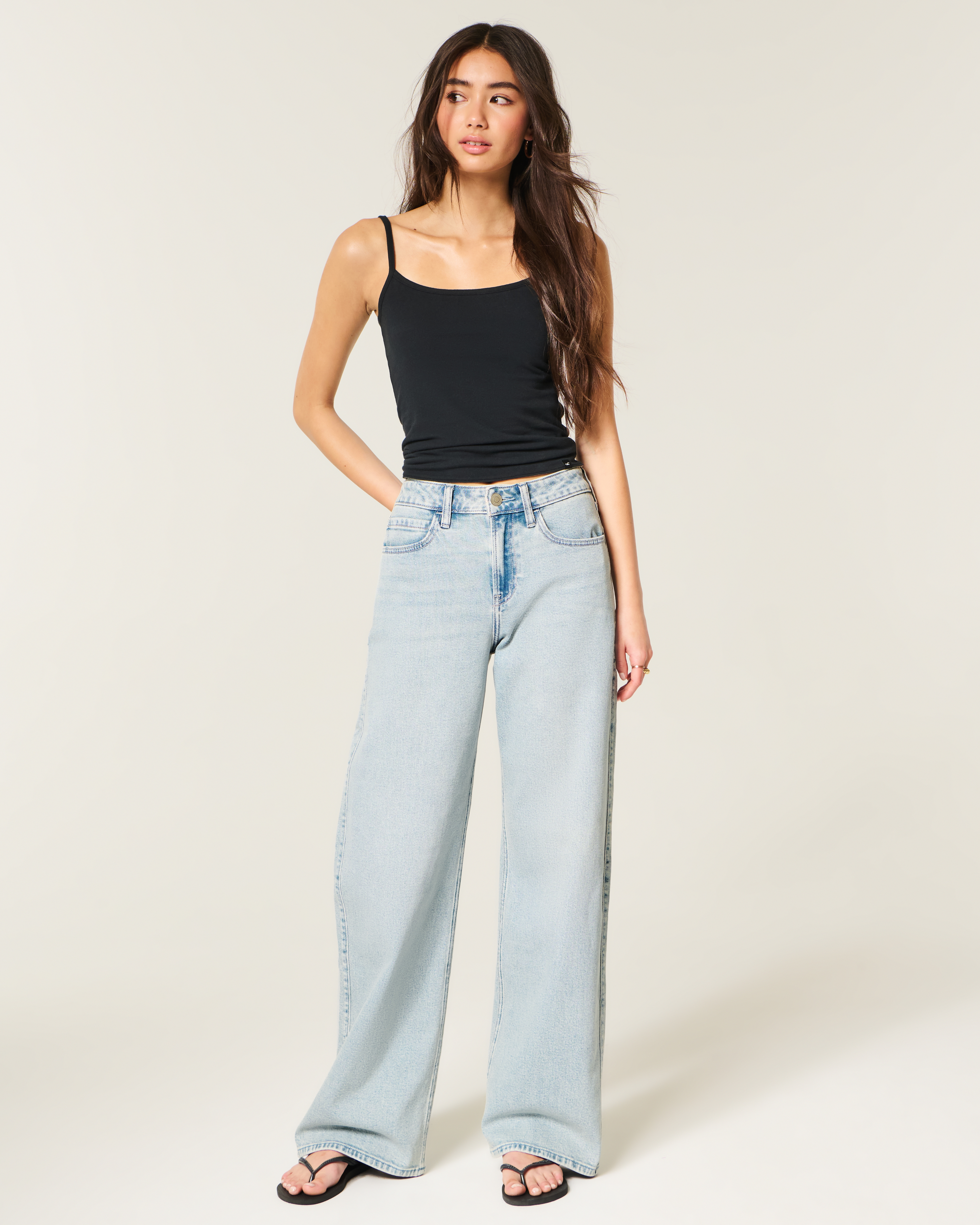 High-Rise Light Wash Baggy Jeans