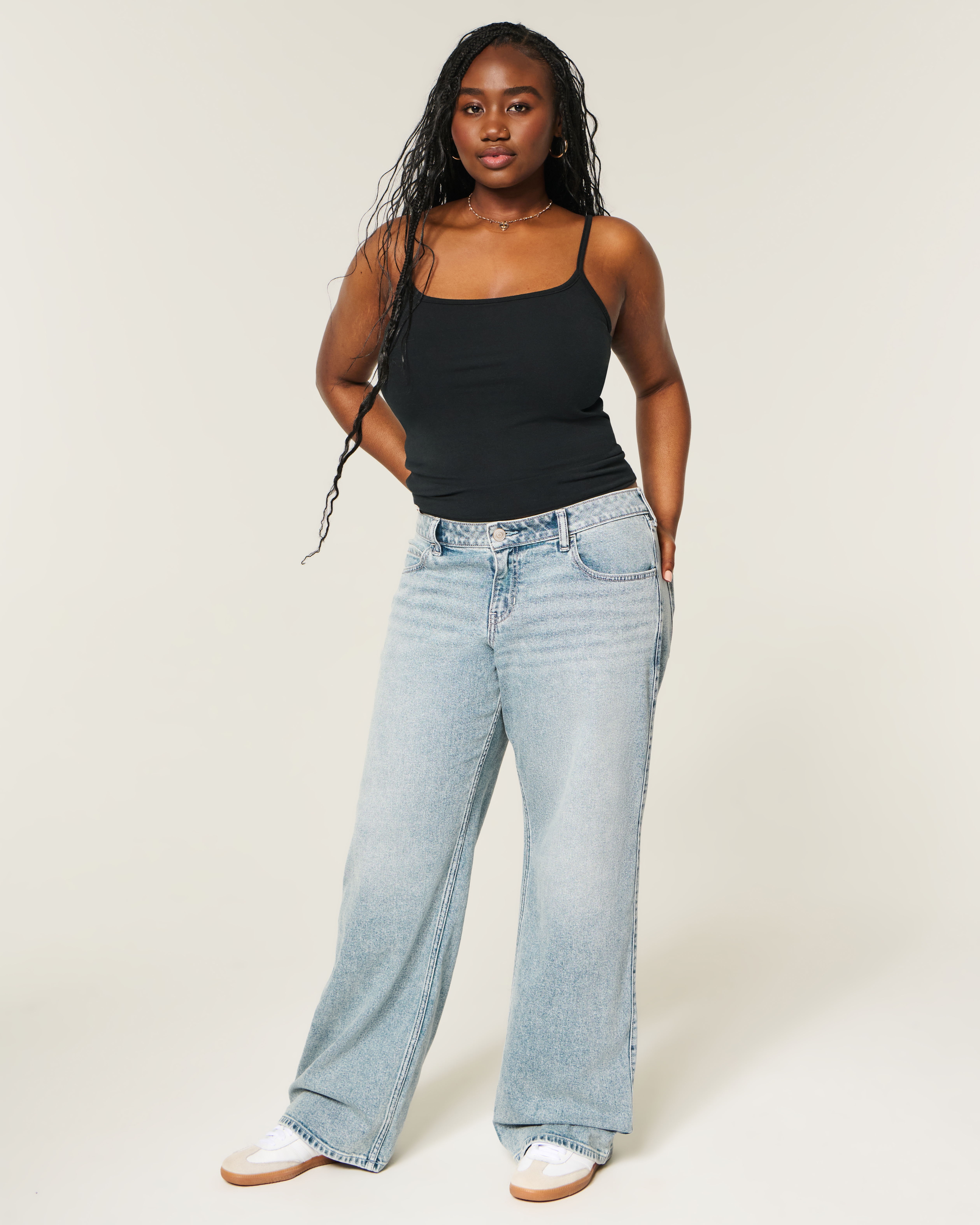 Hollister Andi Adjustable Waist Low-Rise Light Wash Back Buckle Baggy Jeans