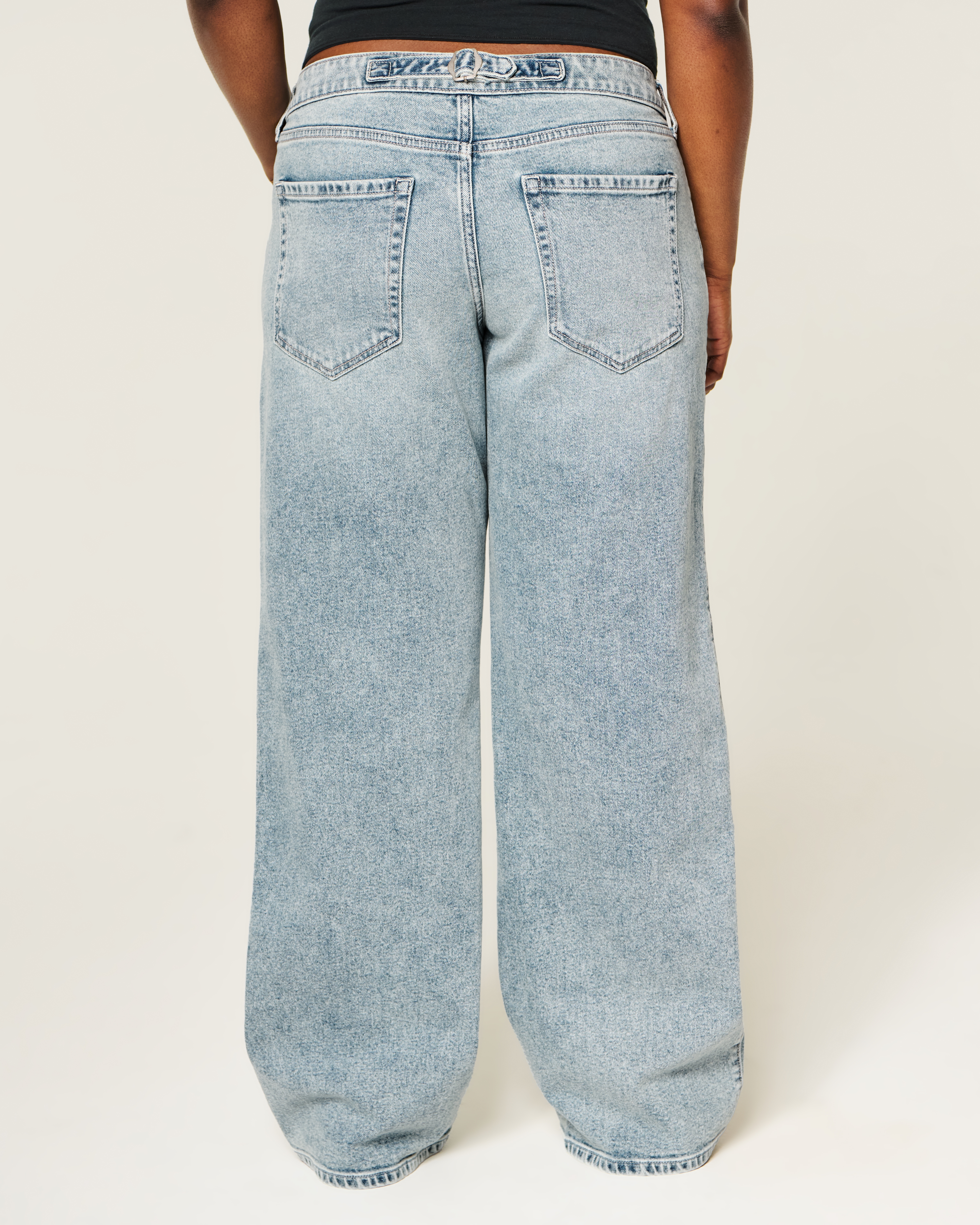 Hollister Andi Adjustable Waist Low-Rise Light Wash Back Buckle Baggy Jeans