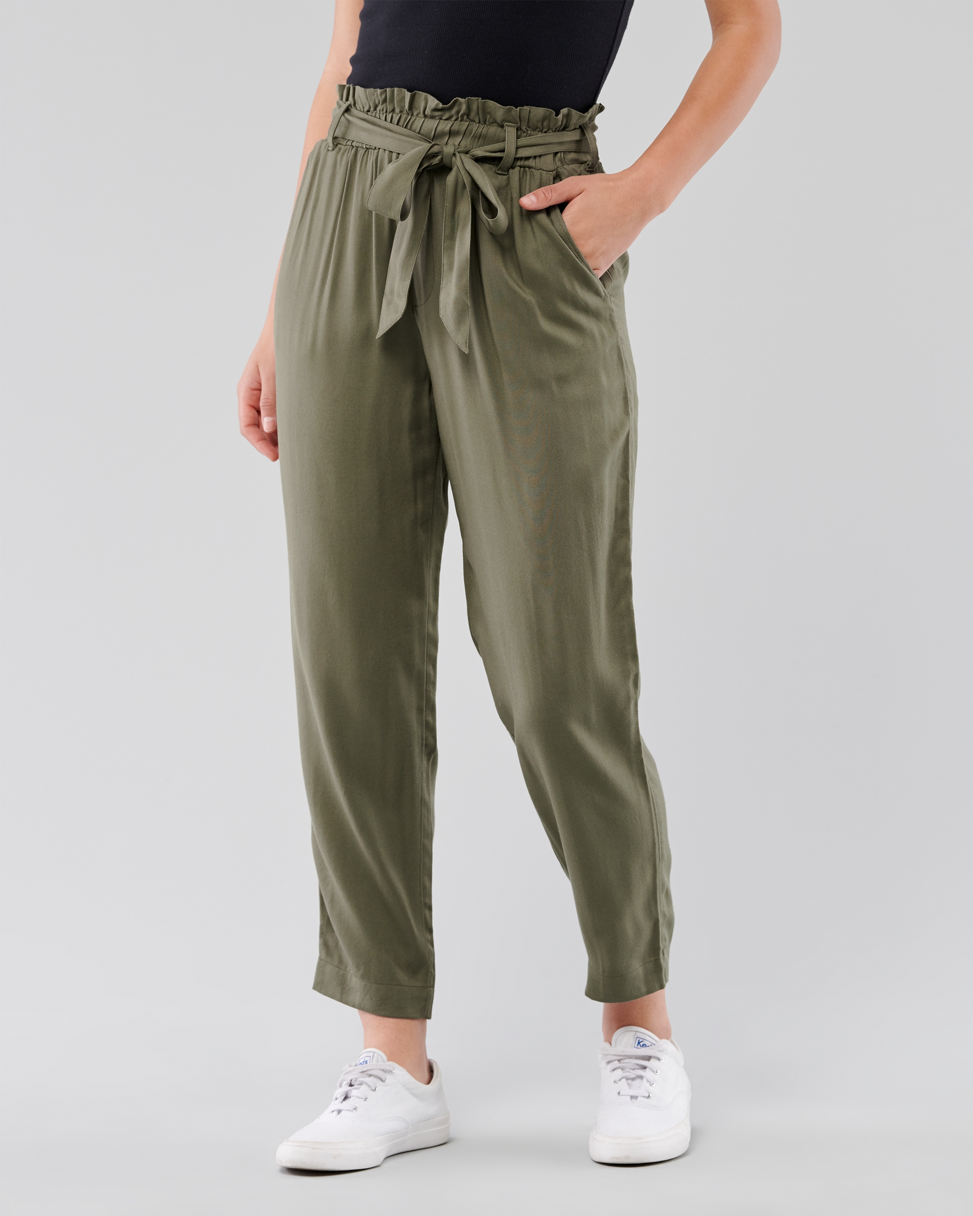 hollister paper bag pants